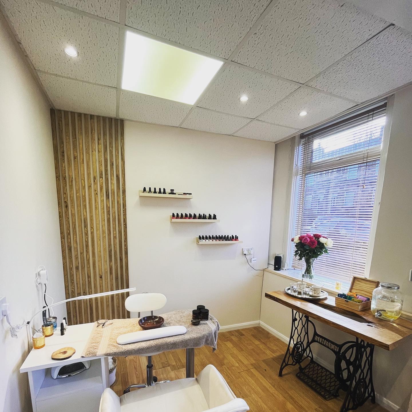Elm Beauty & Holistic Therapy