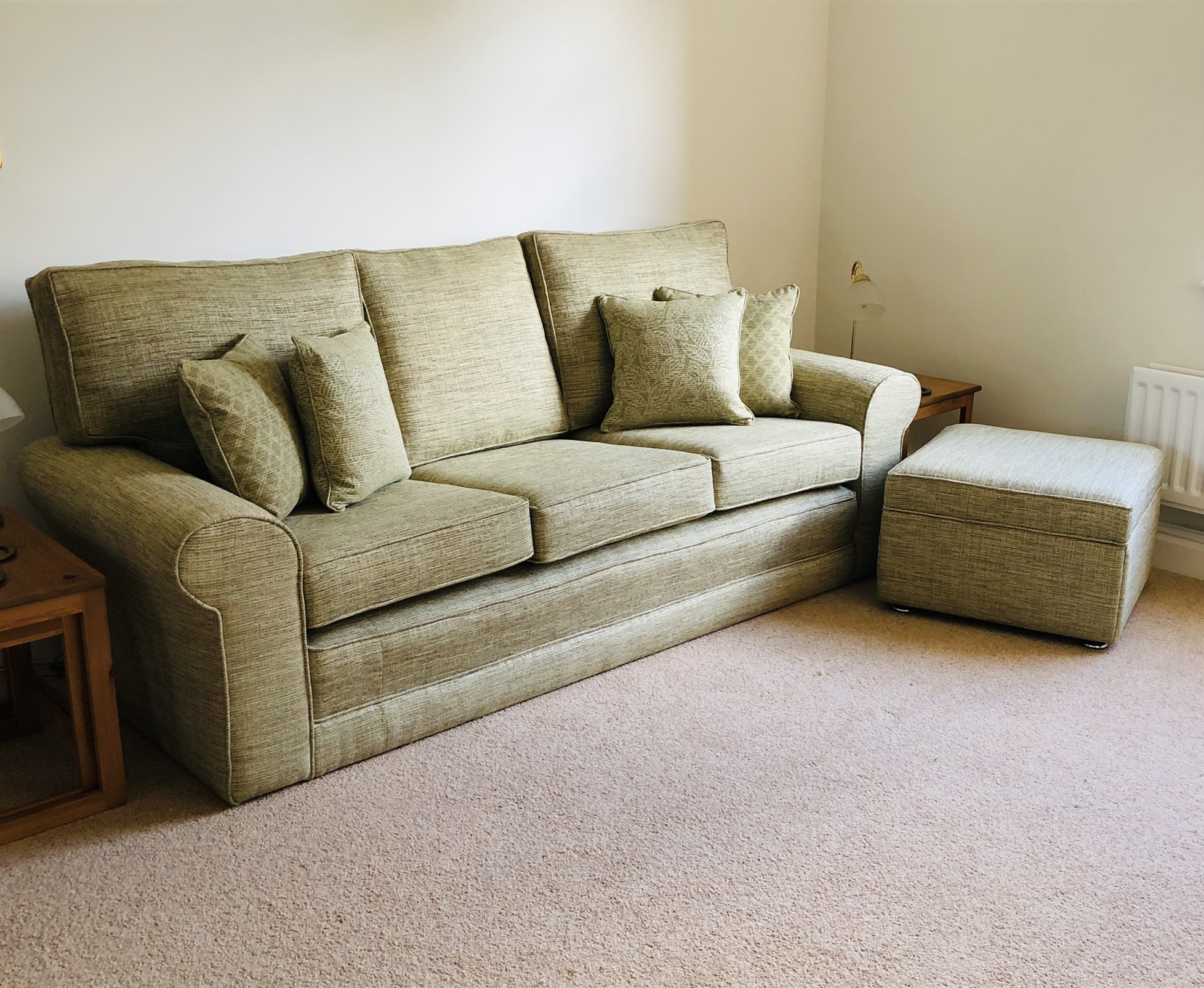 Ralvern Upholstery
