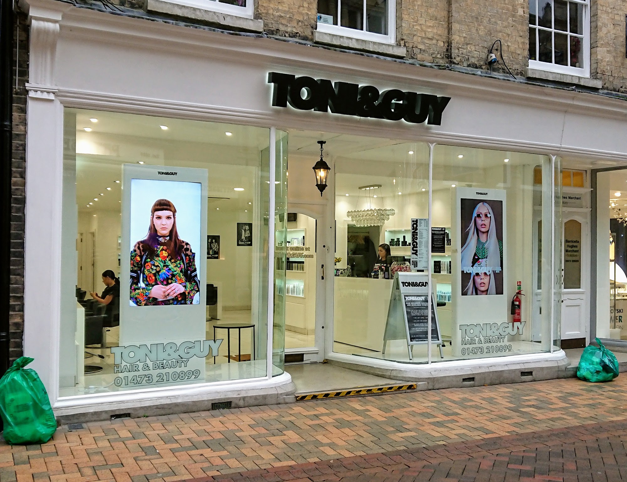 TONI&GUY