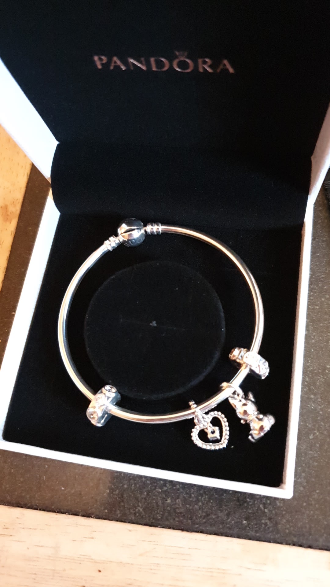 Pandora Epsom Epsom