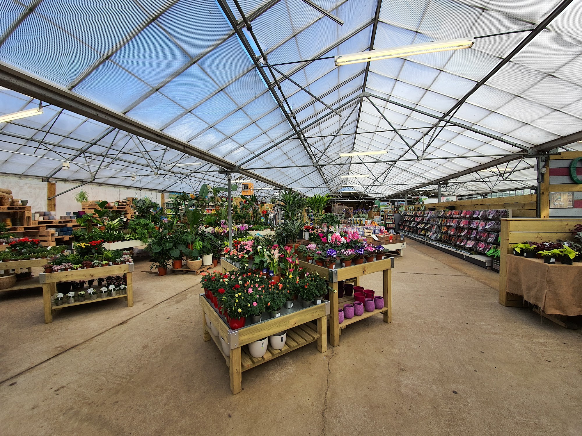 Priory Farm Garden Centre