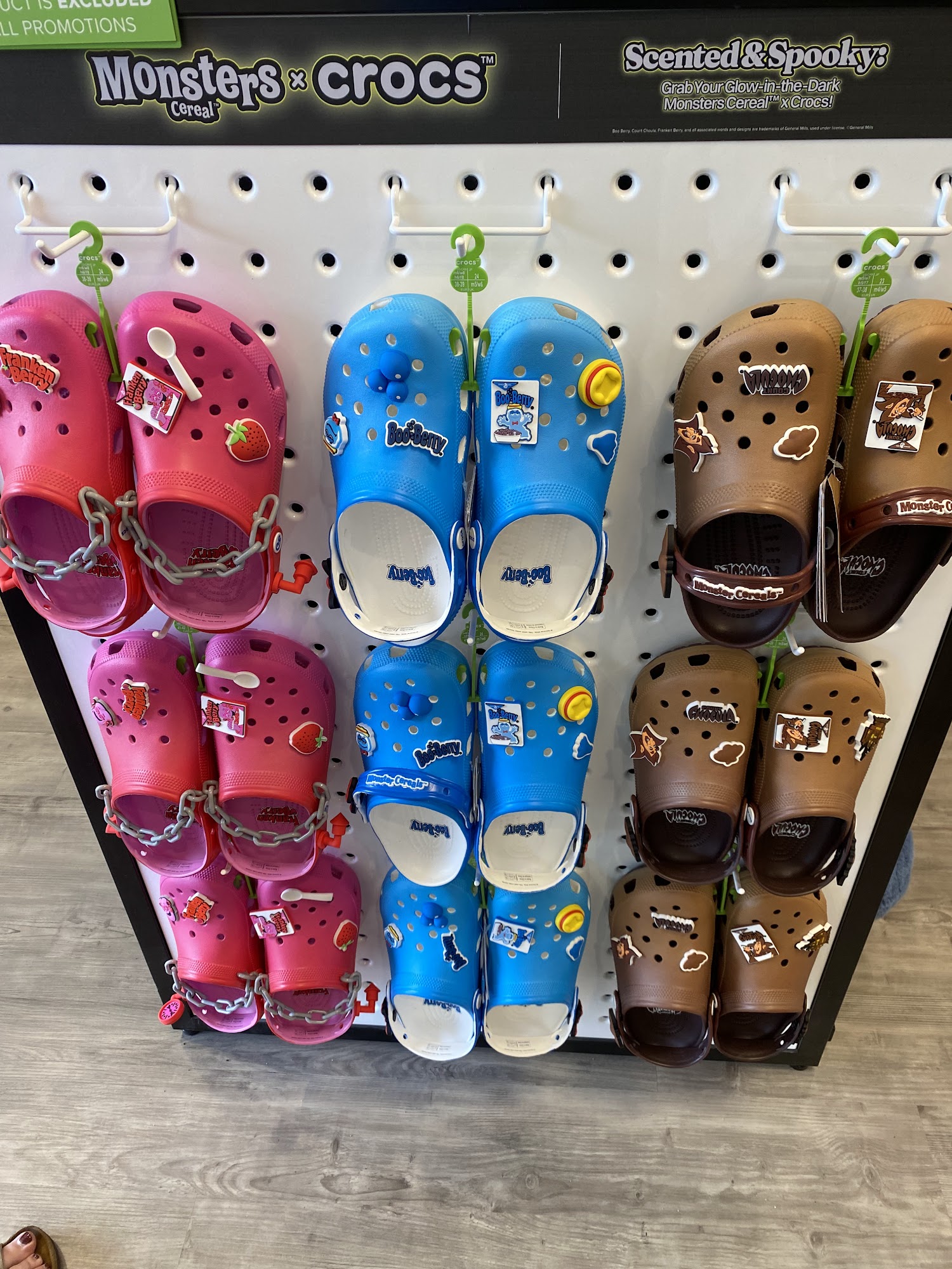 Crocs Tanger Outlets Nashville