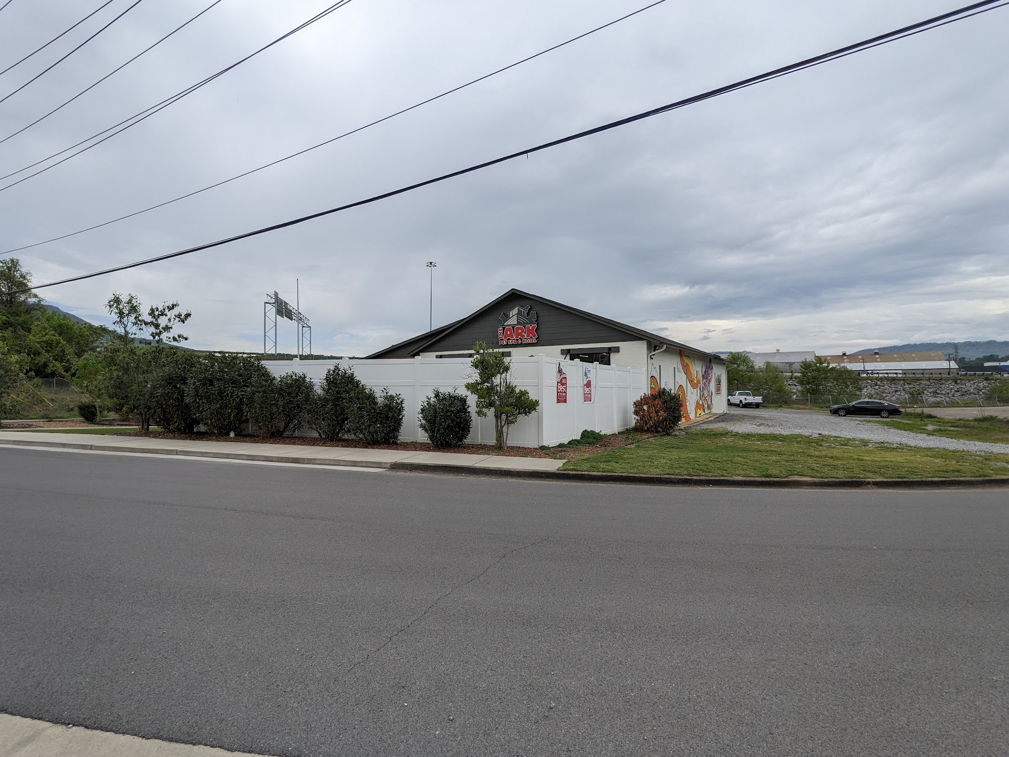 The Ark Pet Spa & Hotel - Southside Chattanooga