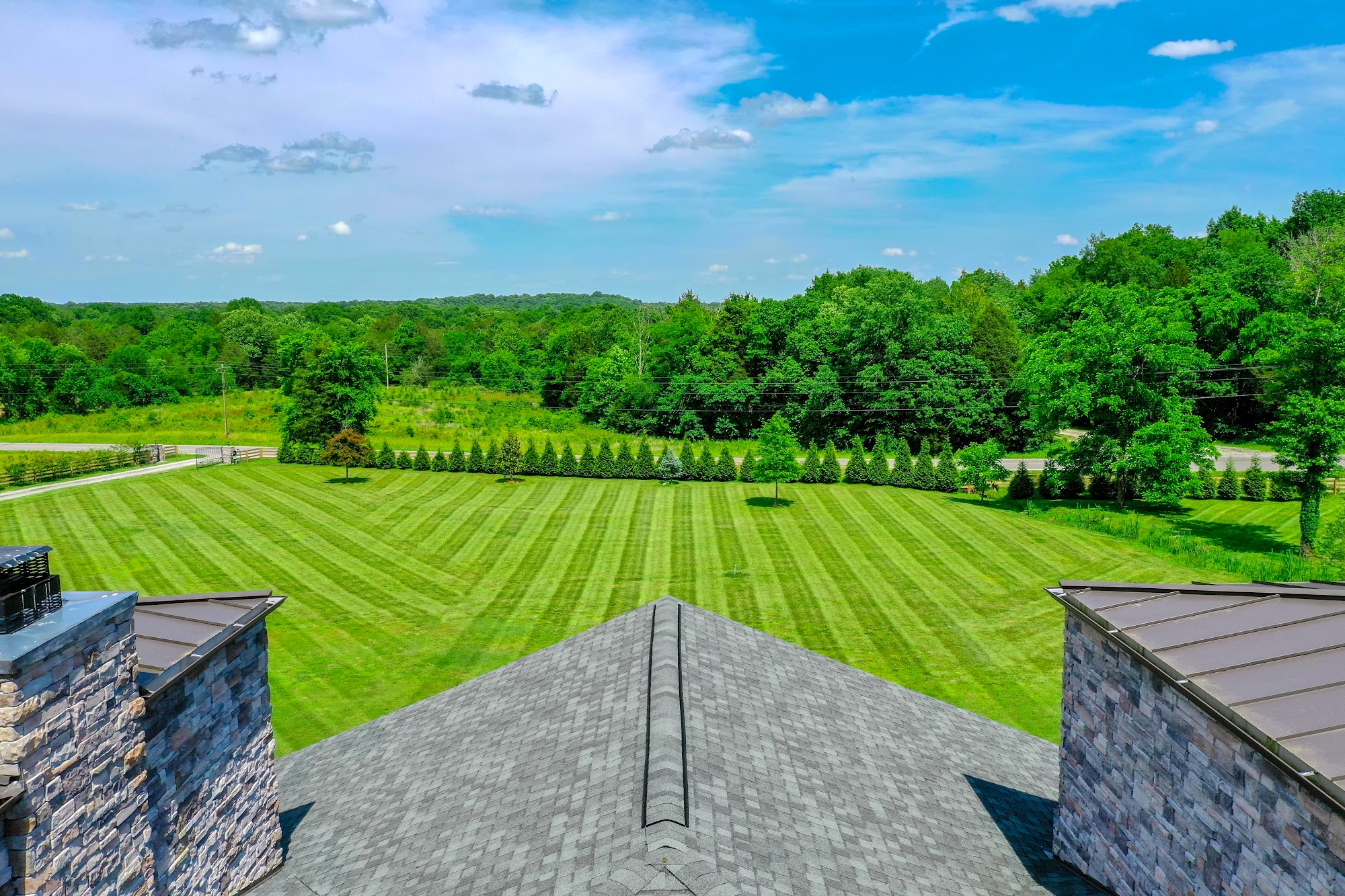 Cutting Edge Lawn and Landscapes of Columbia and Spring Hill