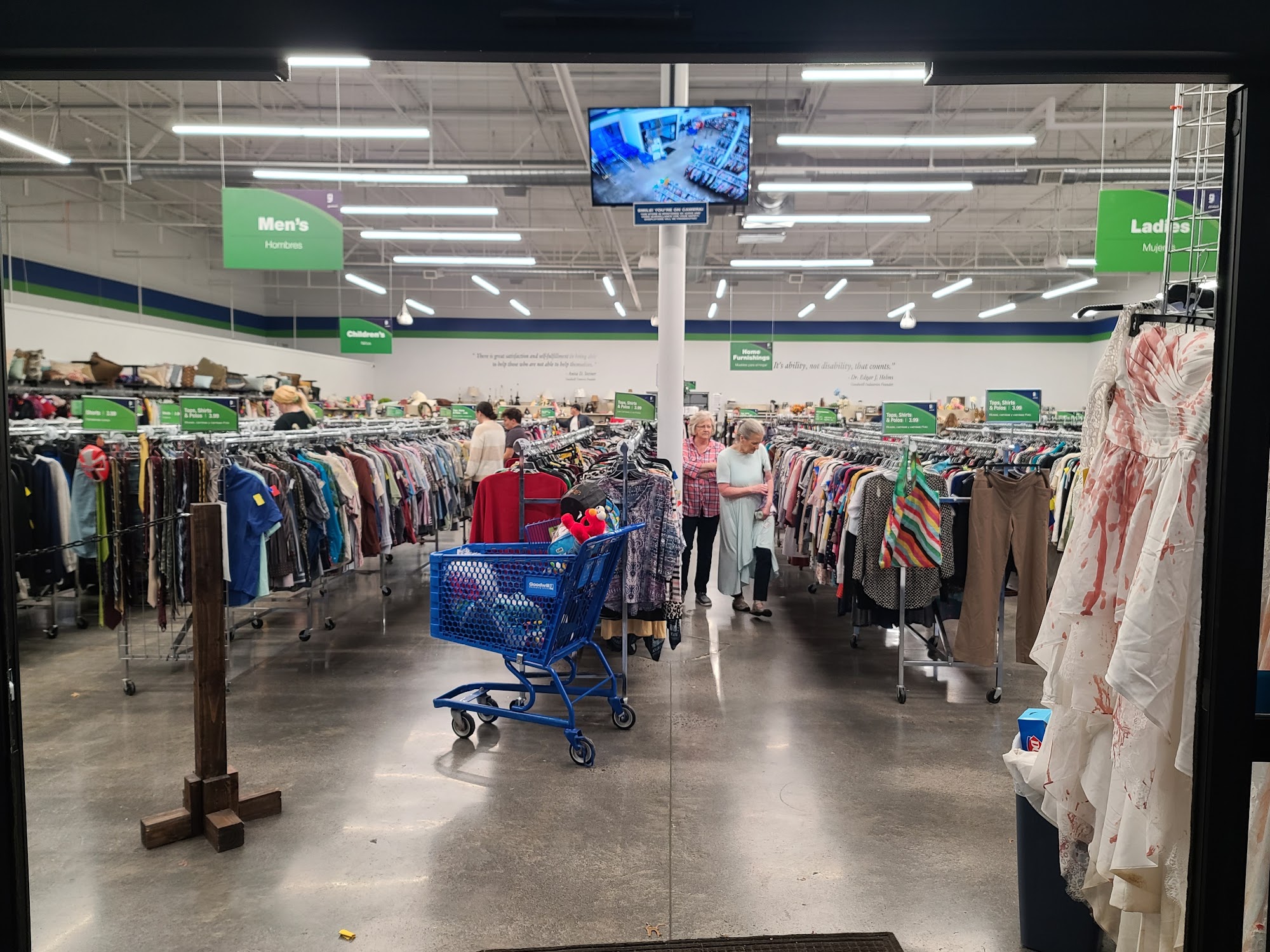 GOODWILL THRIFT STORE & DONATION CENTER 791 W Elk Ave, Elizabethton