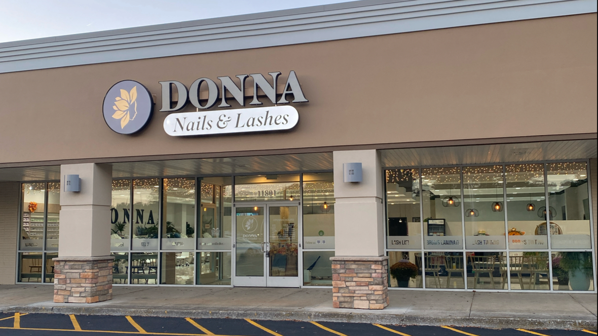 Donna Nails & Lashes