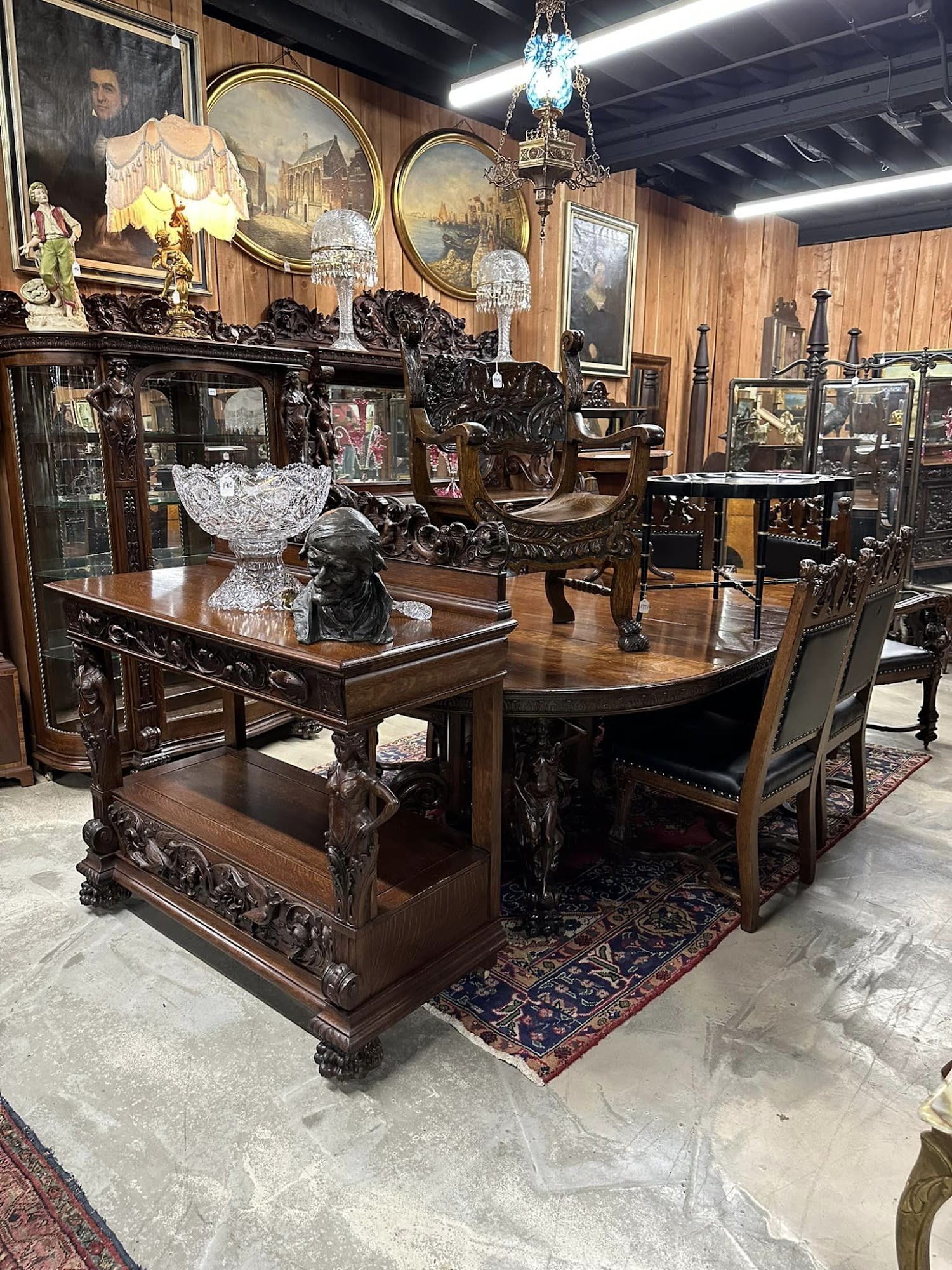 Lawrenceburg Antique & Auction