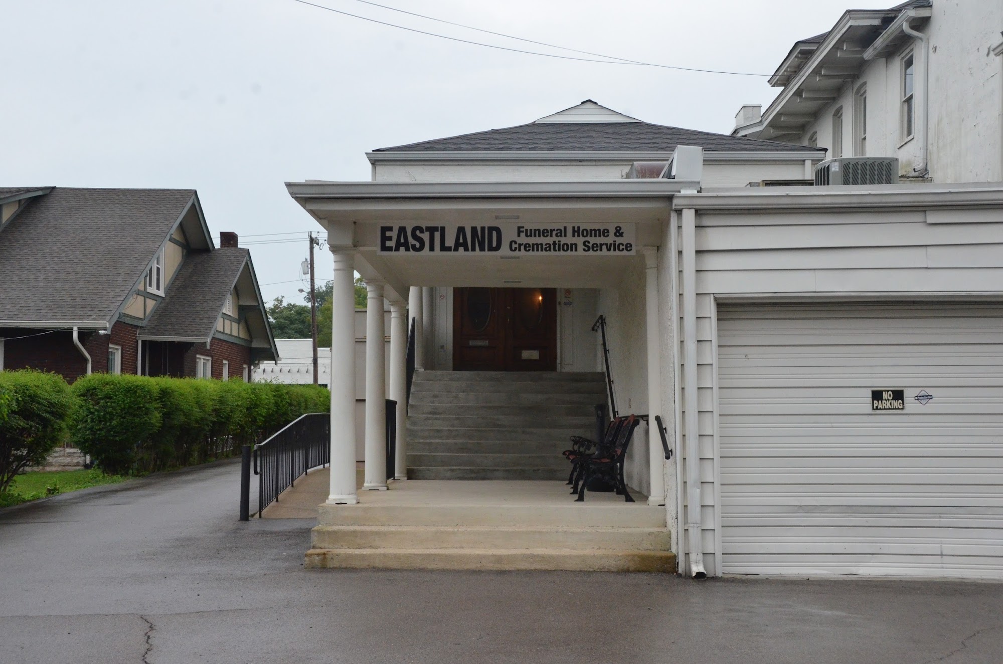 Eastland Funeral Home & Cremation Service