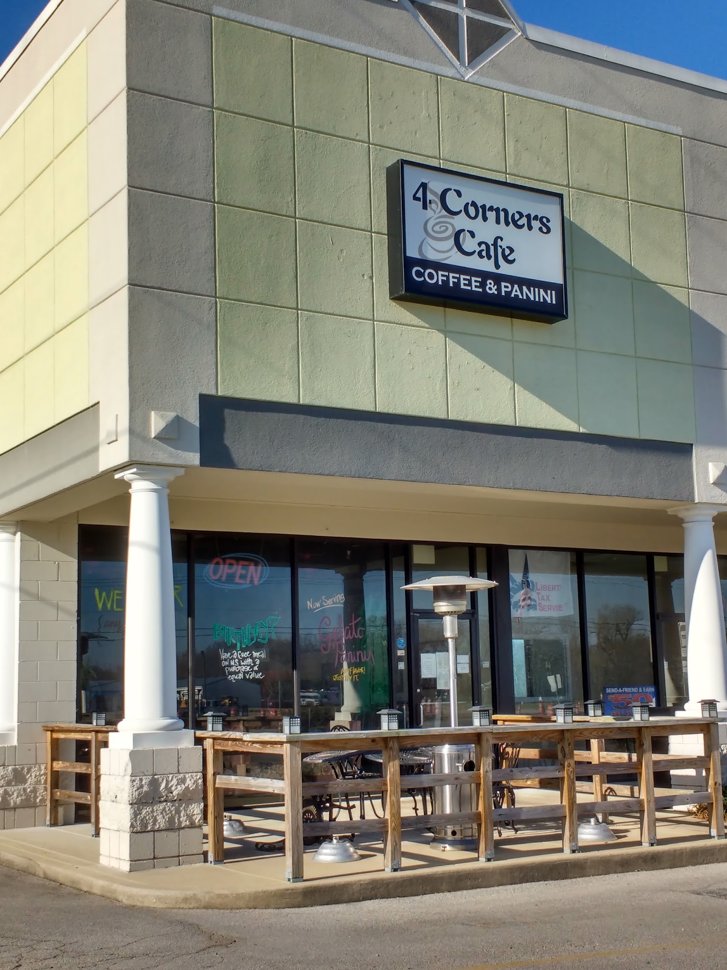 4 Corners Cafe