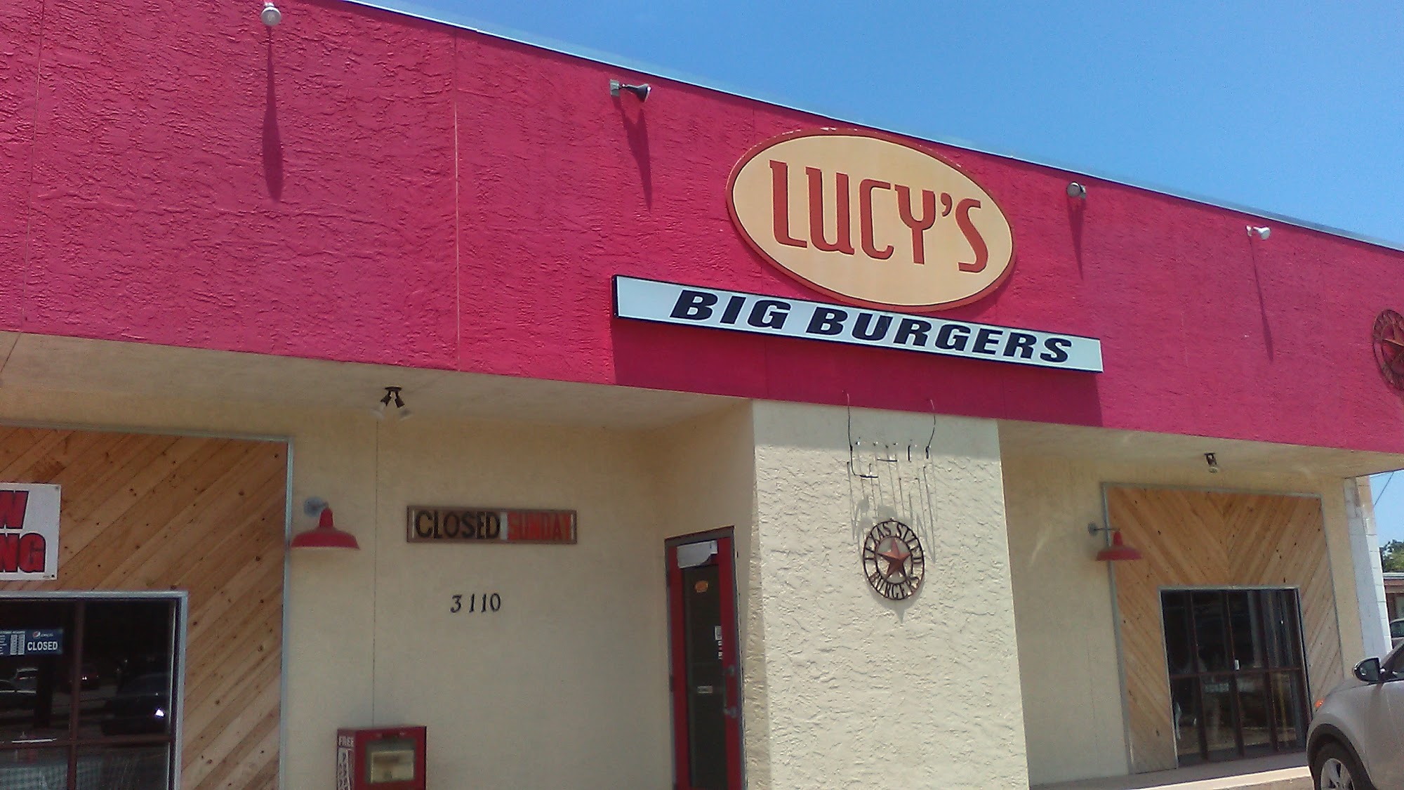 Lucy's Big Burgers
