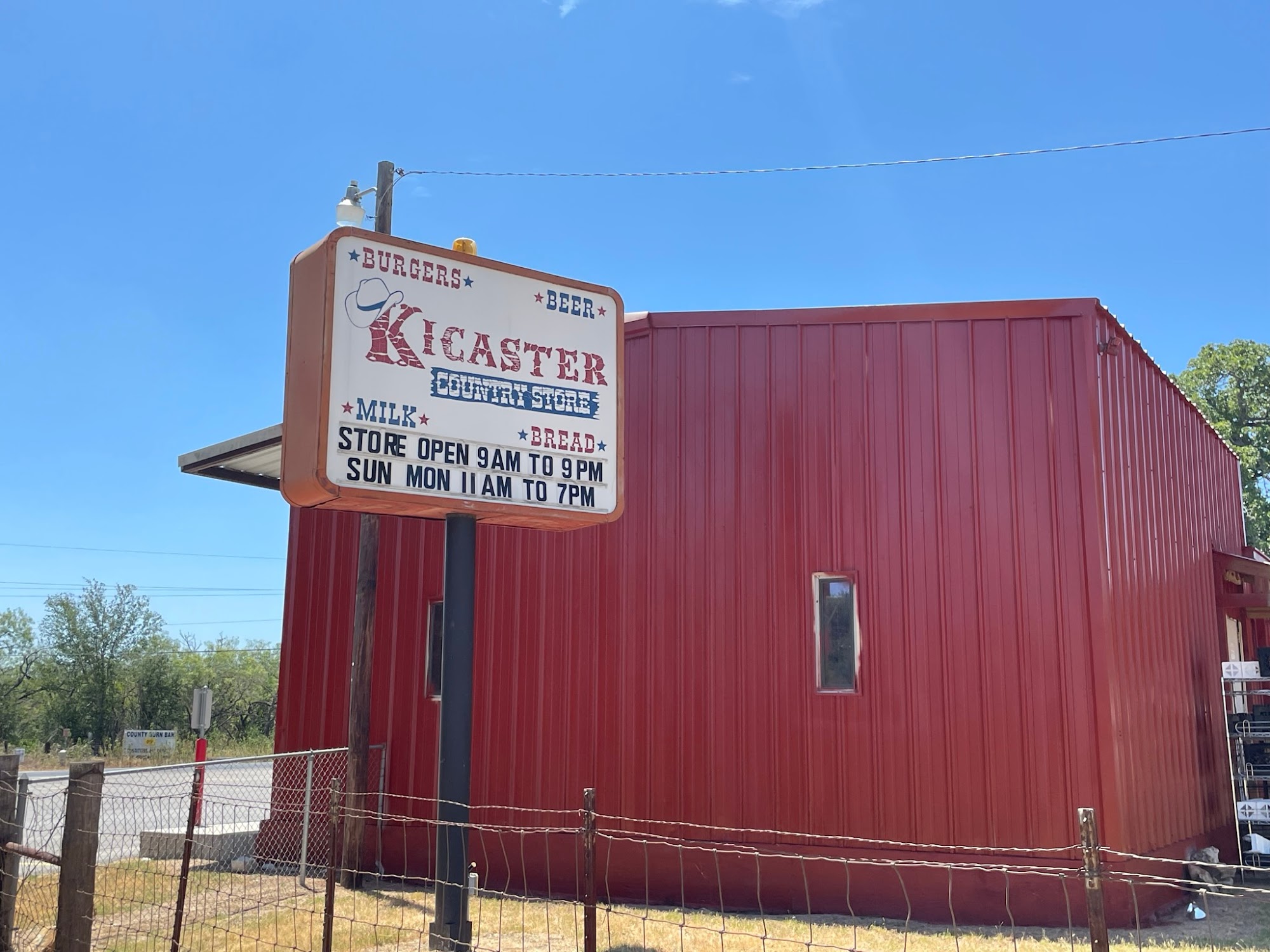 Kicaster Country Store & Grill