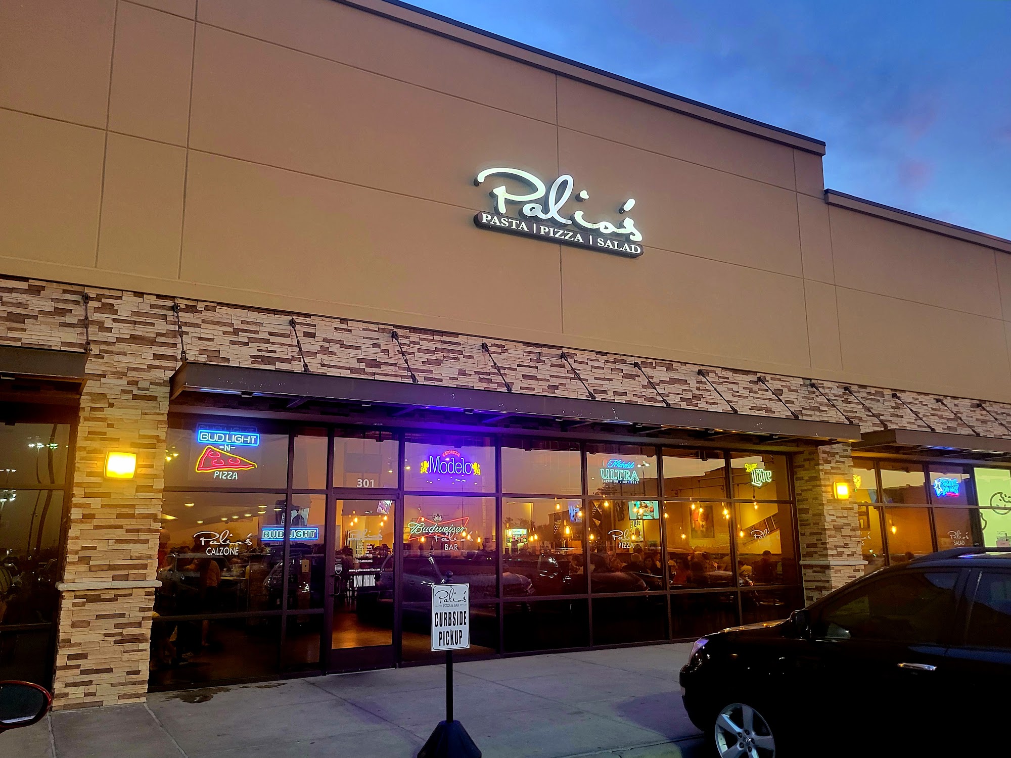 Palio's Pizza and Bar