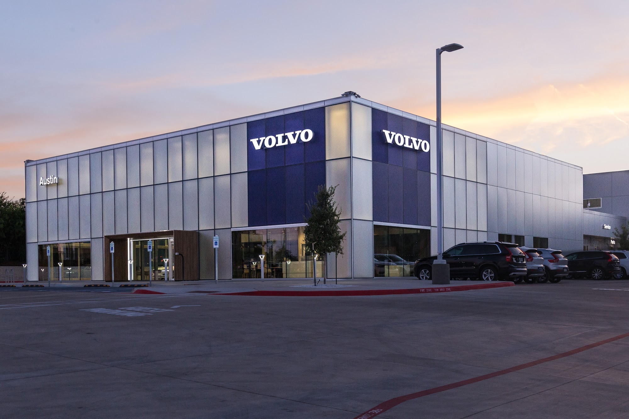 Volvo Cars of Austin - Service Department
