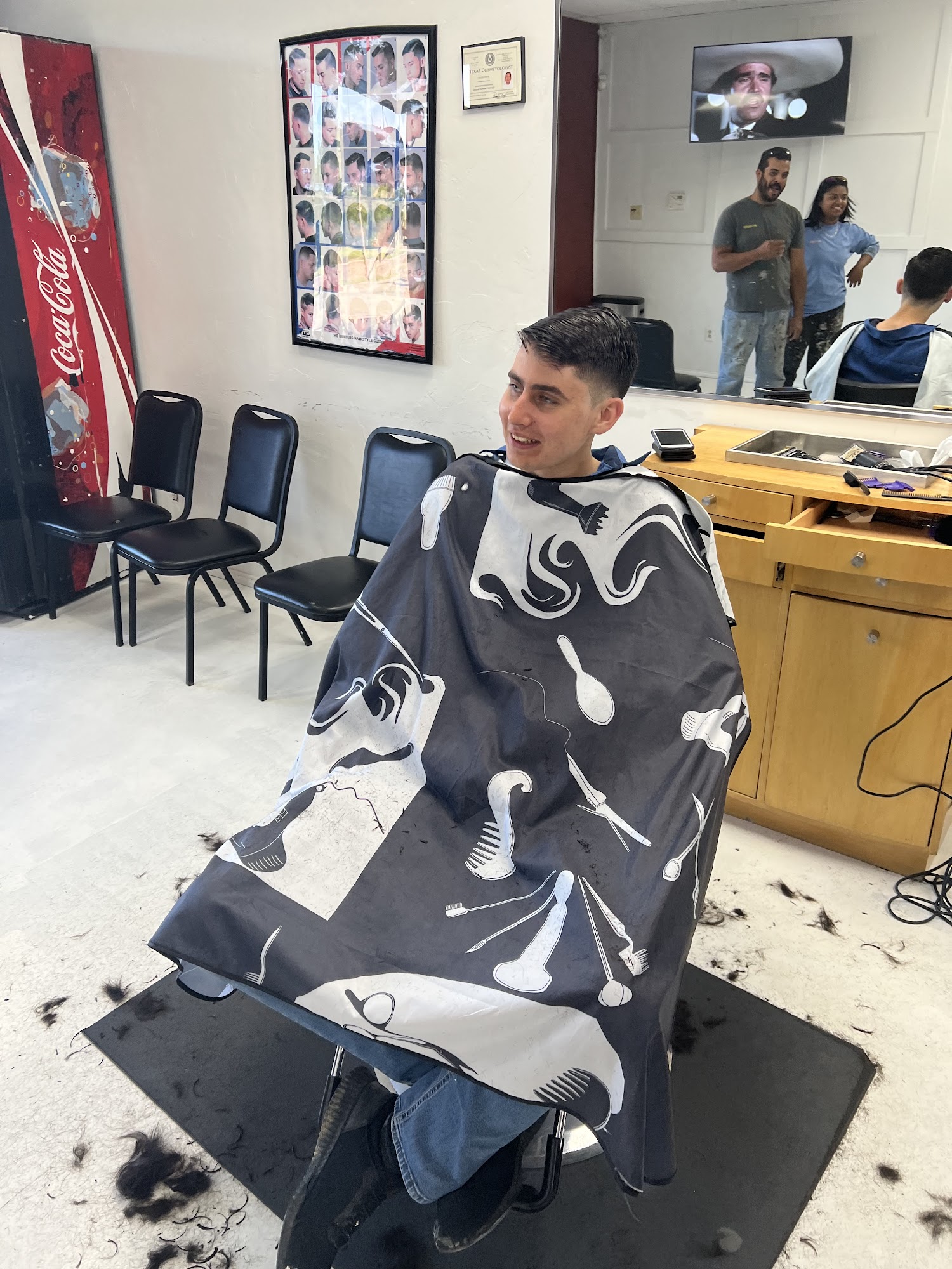 HAIR CUTS VIP 3520 Williams Rd, Benbrook Texas 76116