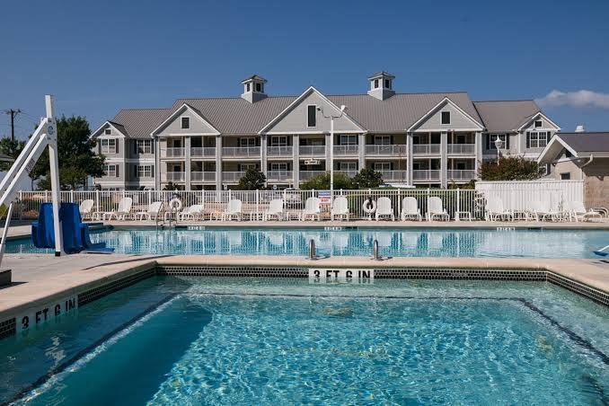 Holiday Inn Club Vacations Hill Country Resort at Canyon Lake 17545 FM306, Canyon Lake Texas 78133