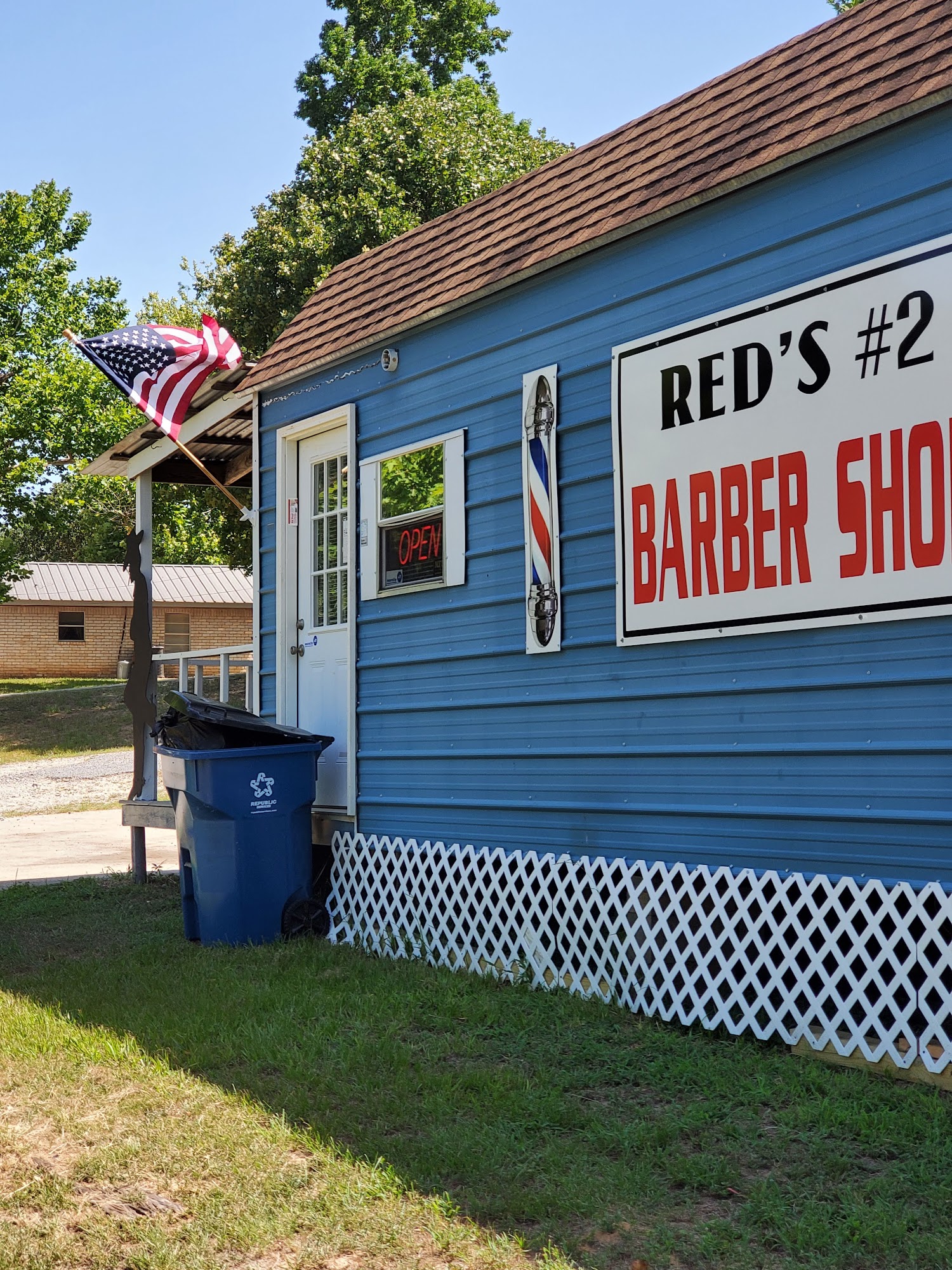 Red's Barber Shop # 2 120 Hill Ave, Centerville Texas 75833