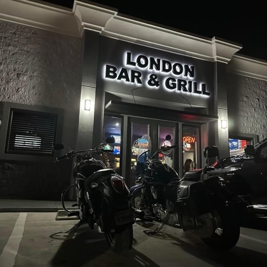 London Bar and Grill