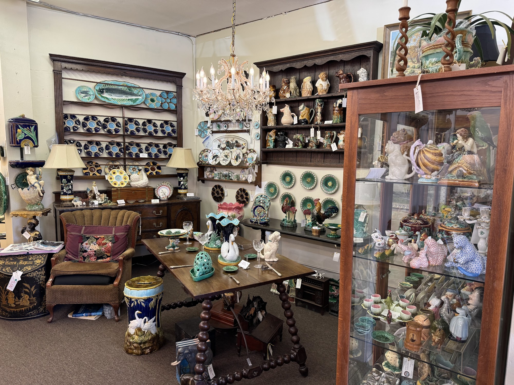 Snider Plaza Antiques