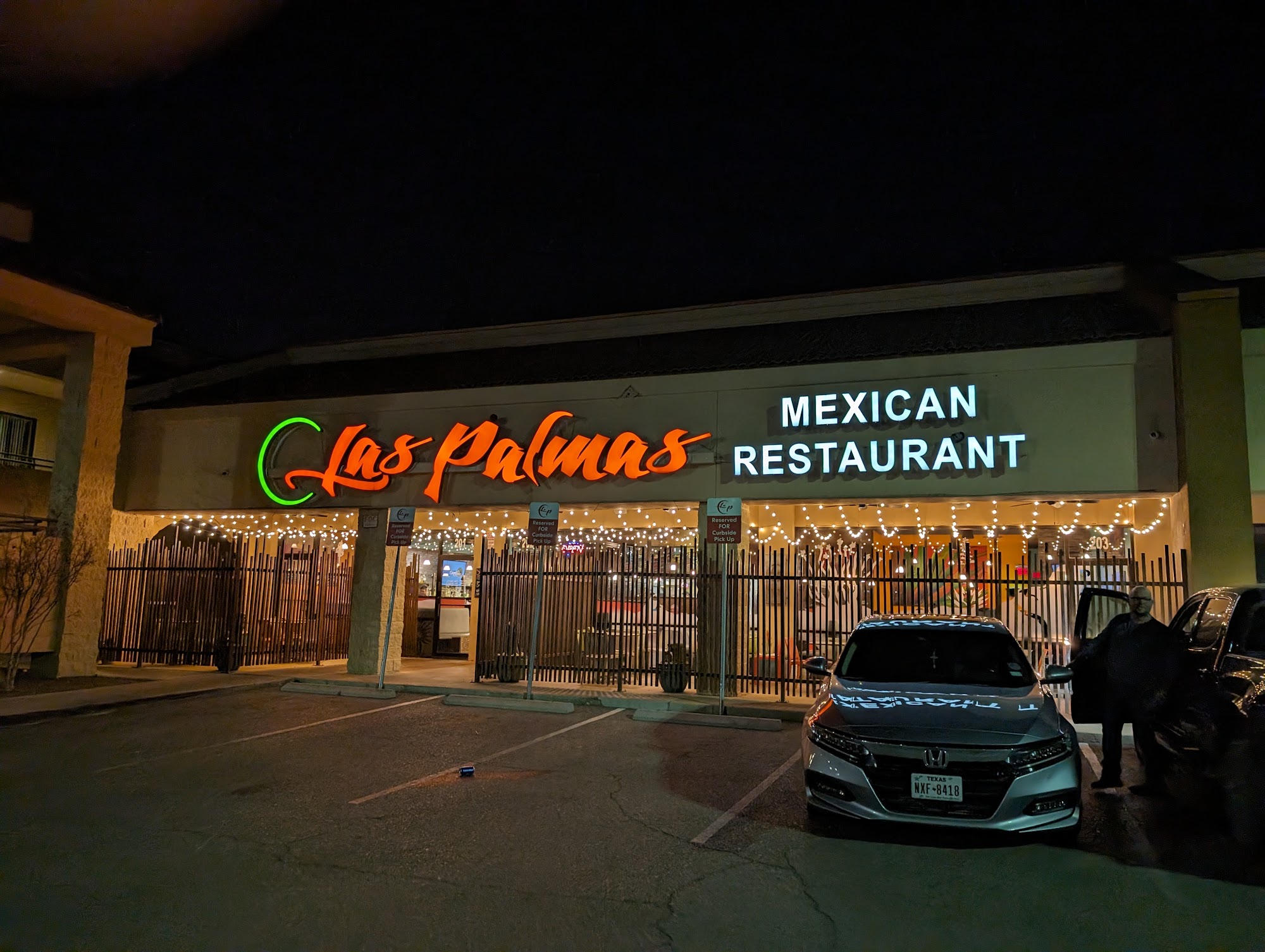 Las Palmas Mexican Restaurant & Bar