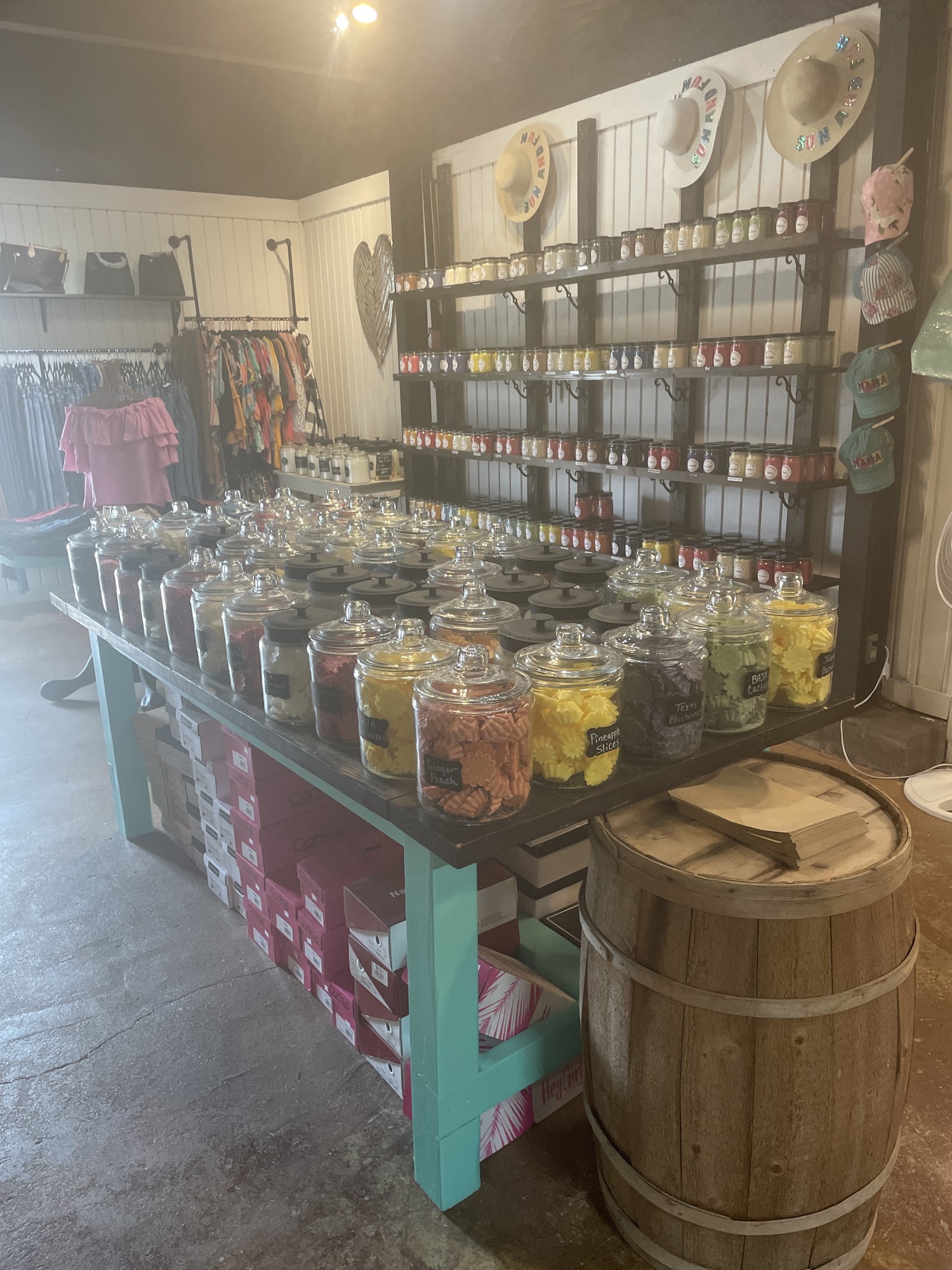 Back Porch Candles/Boutique