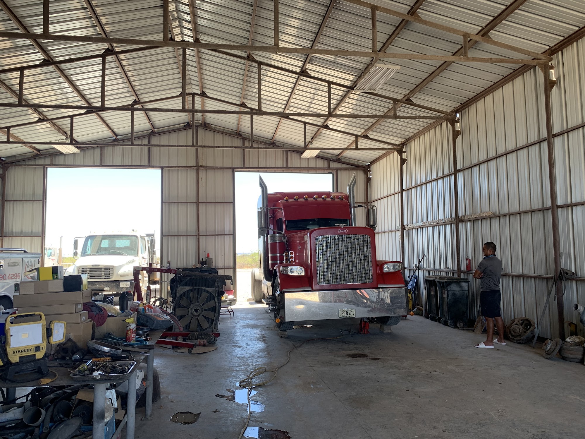JC Diesel Wrecker & Truck Repair 4795 N Gonzalez Rd, Fort Stockton Texas 79735