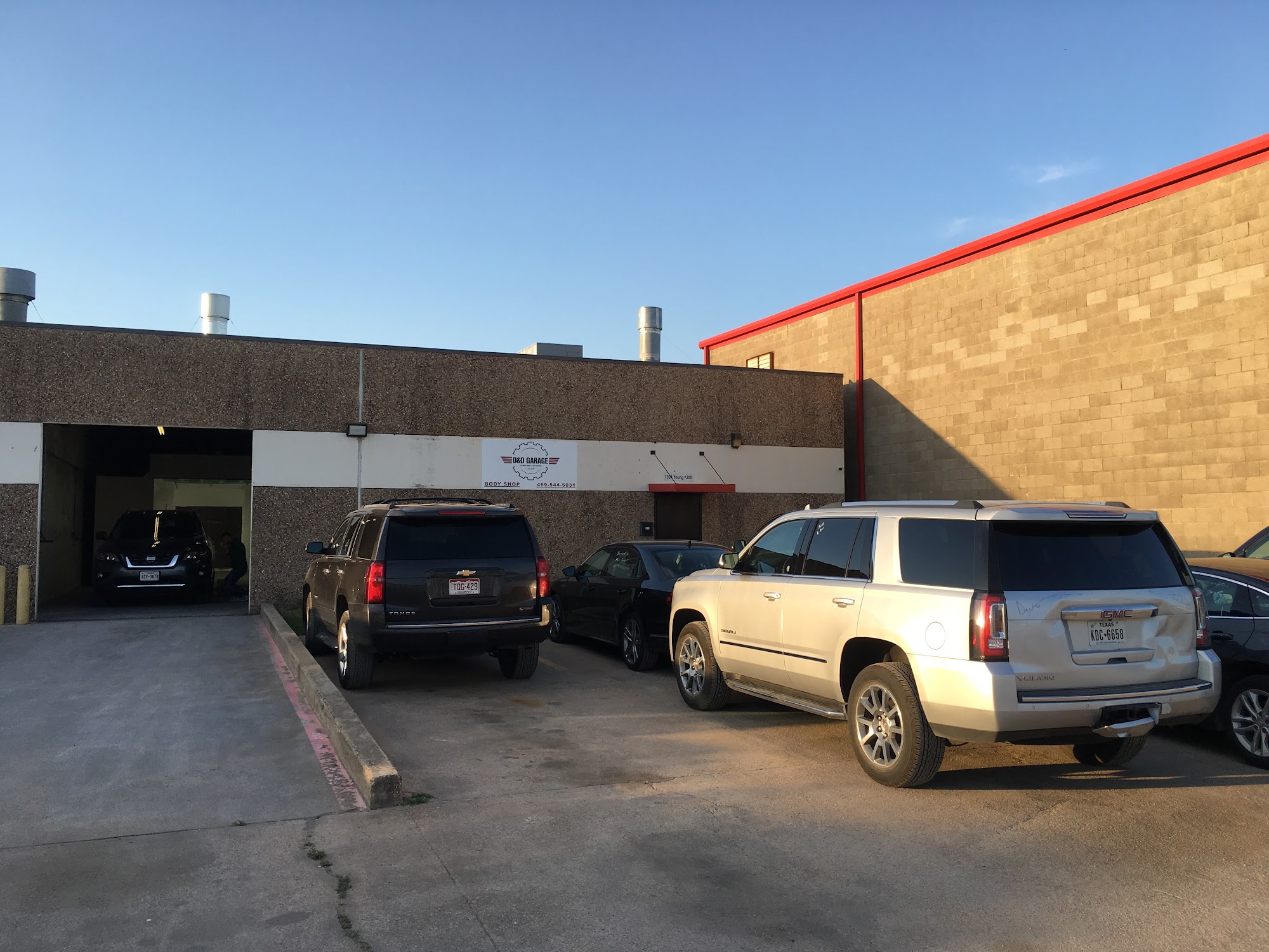 D&D Garage Collision Repair and Auto Painting