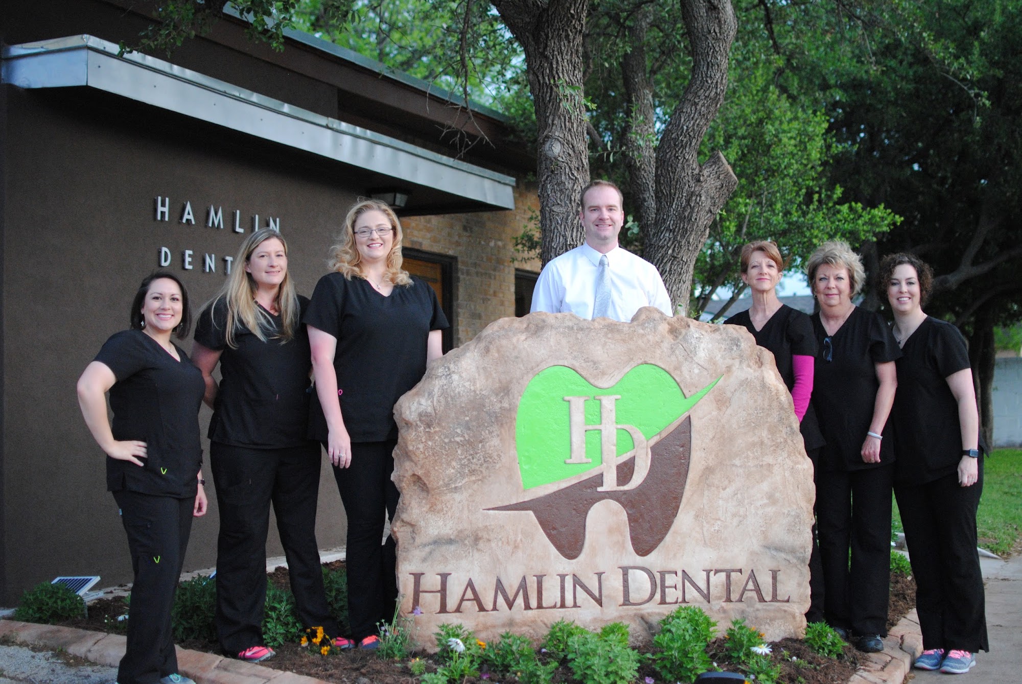 Hamlin Dental 32 N Central Ave, Hamlin Texas 79520