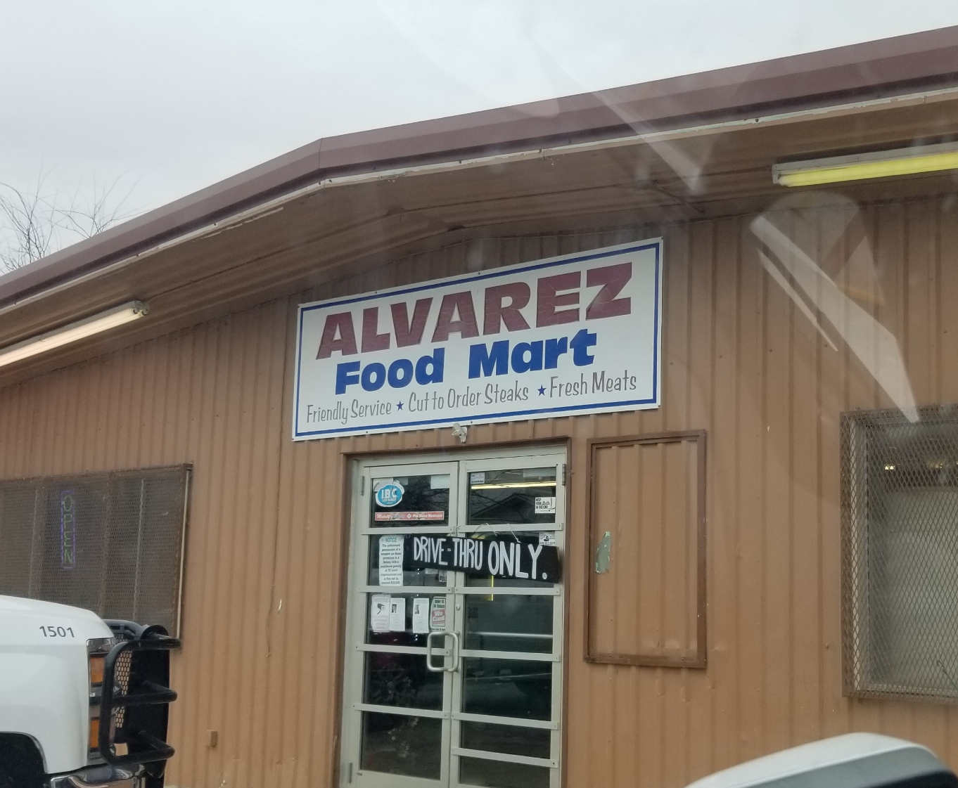 Alvarez Food Mart