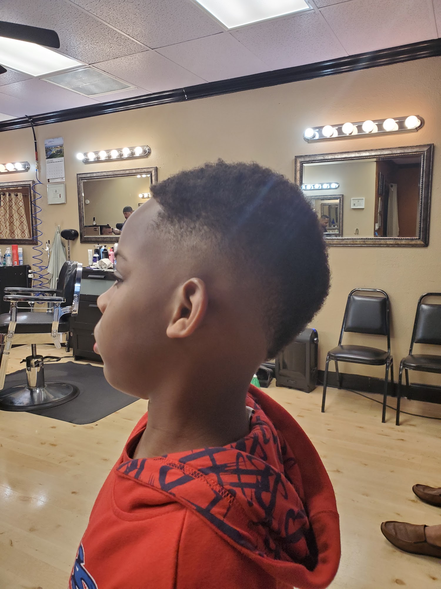 X-Clusive Hair and Cuts Barber Salon