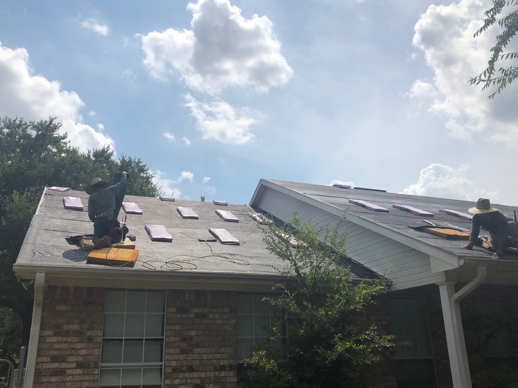 Tiger Roofing LLC 4952 TX-243, Kaufman Texas 75142