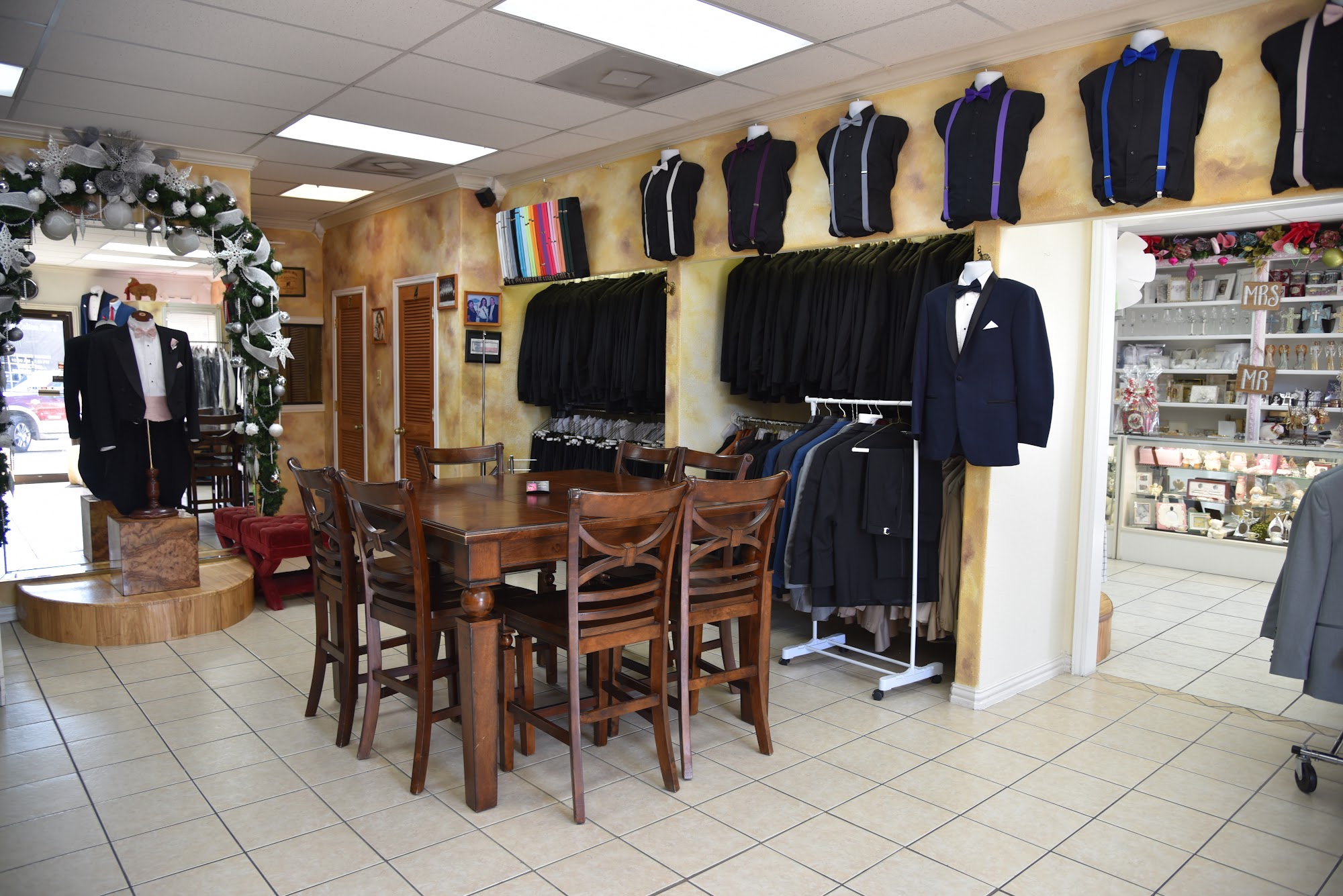 Los Dos Laredo's Tailor Shop