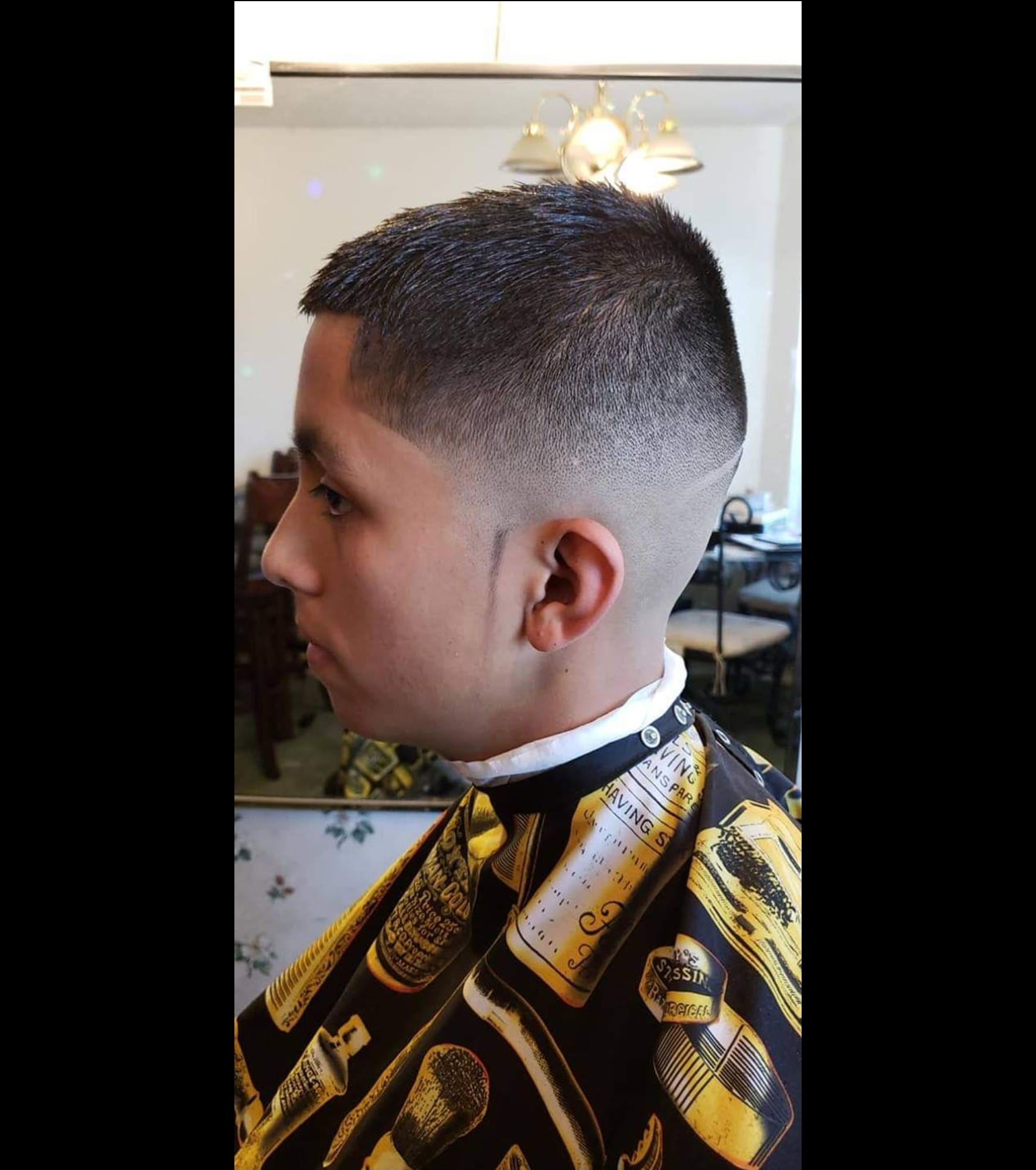 Uptown Studio Barbershop&Salon