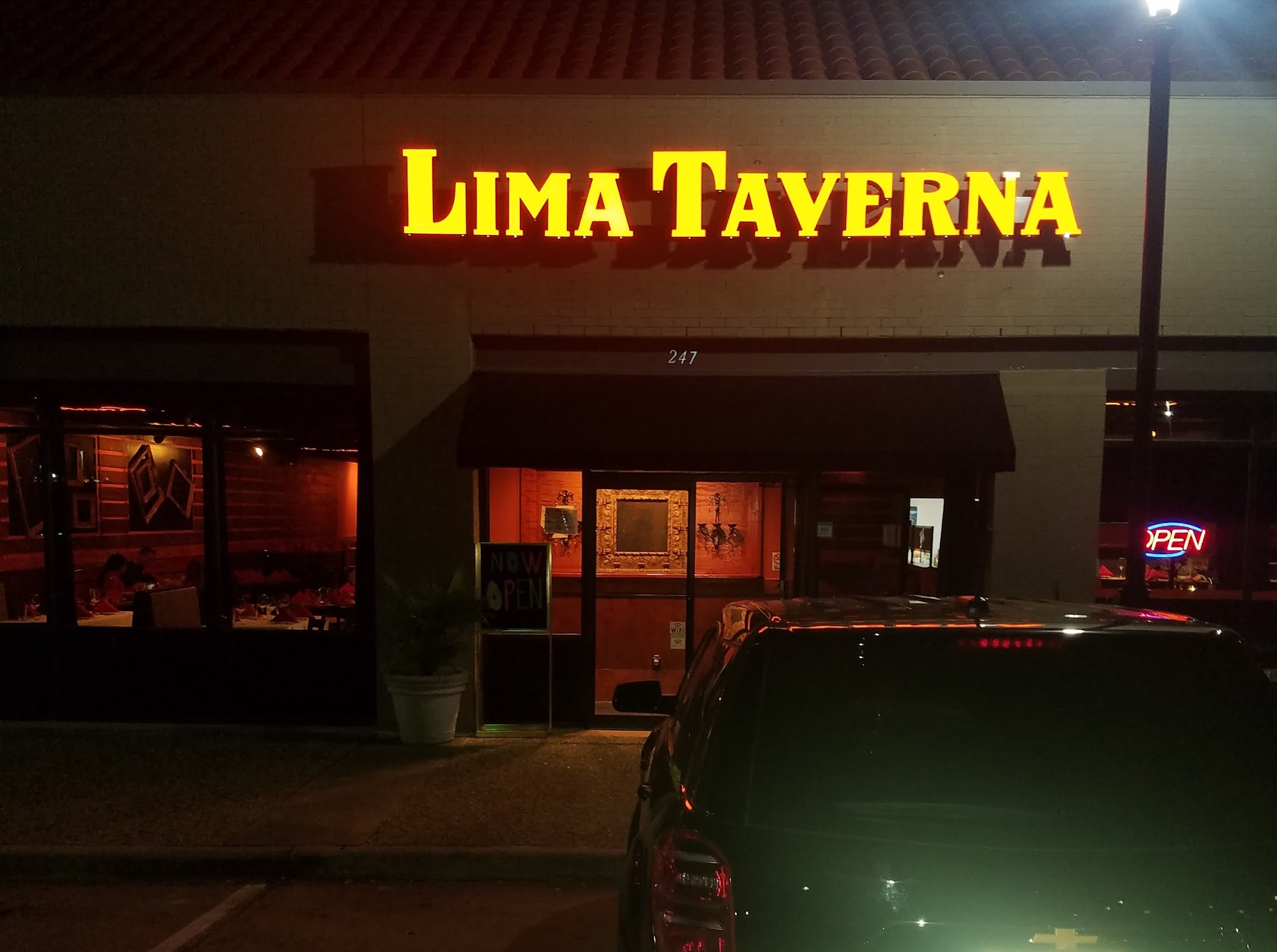 Lima Taverna