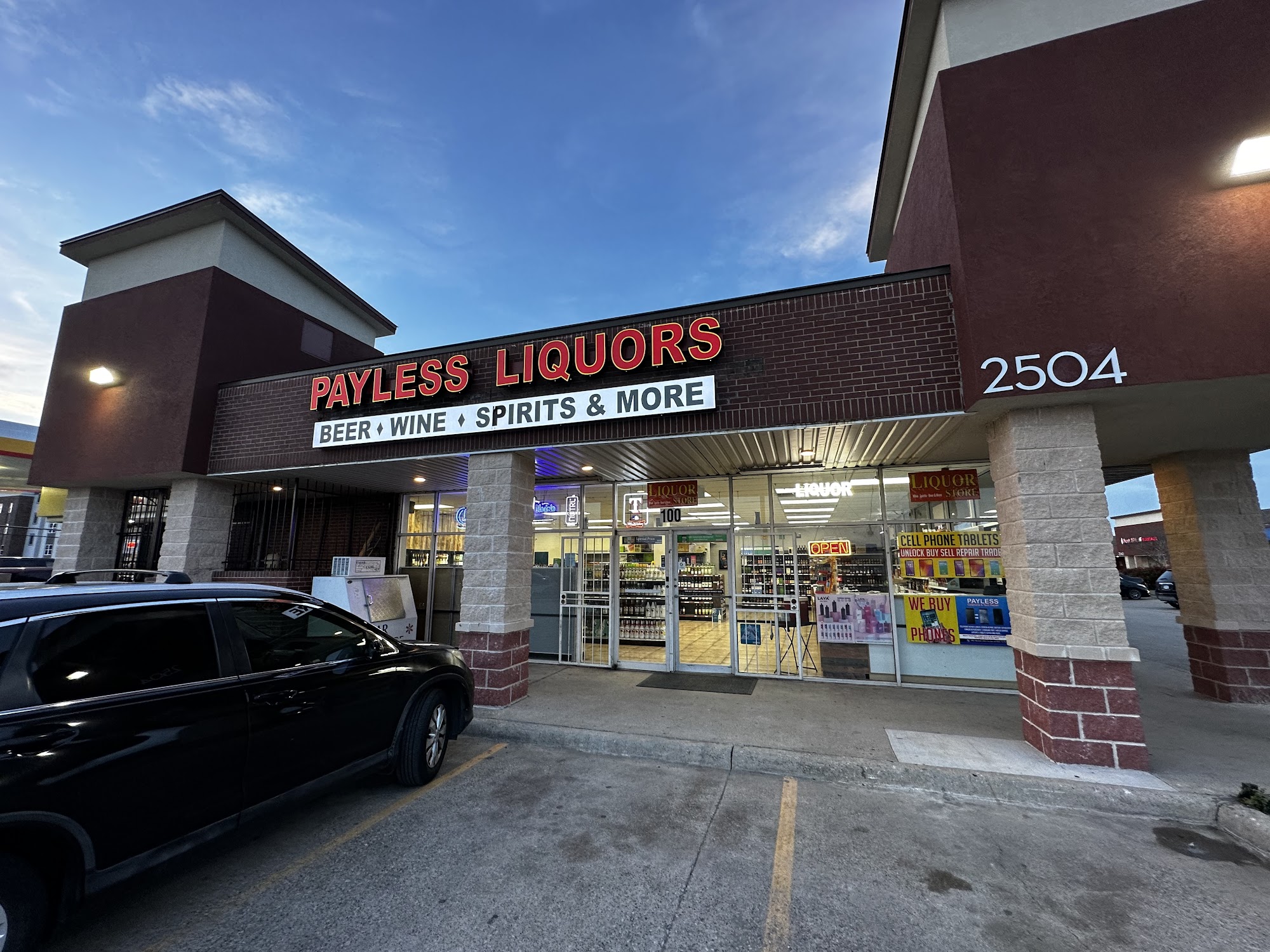 Payless Liquors