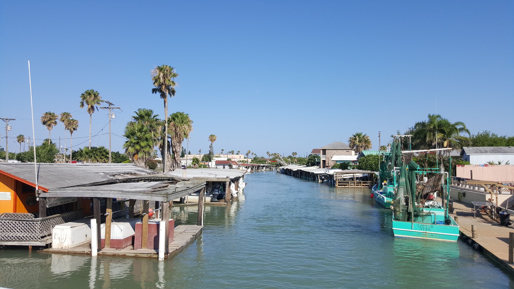 White Sands Bar & Grill, Inn&Suites, Bait Shop, and Marina