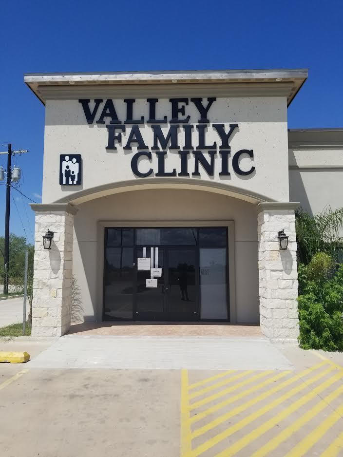 Valley Family Clinic 646 South Expressway, US-77, Raymondville Texas 78580