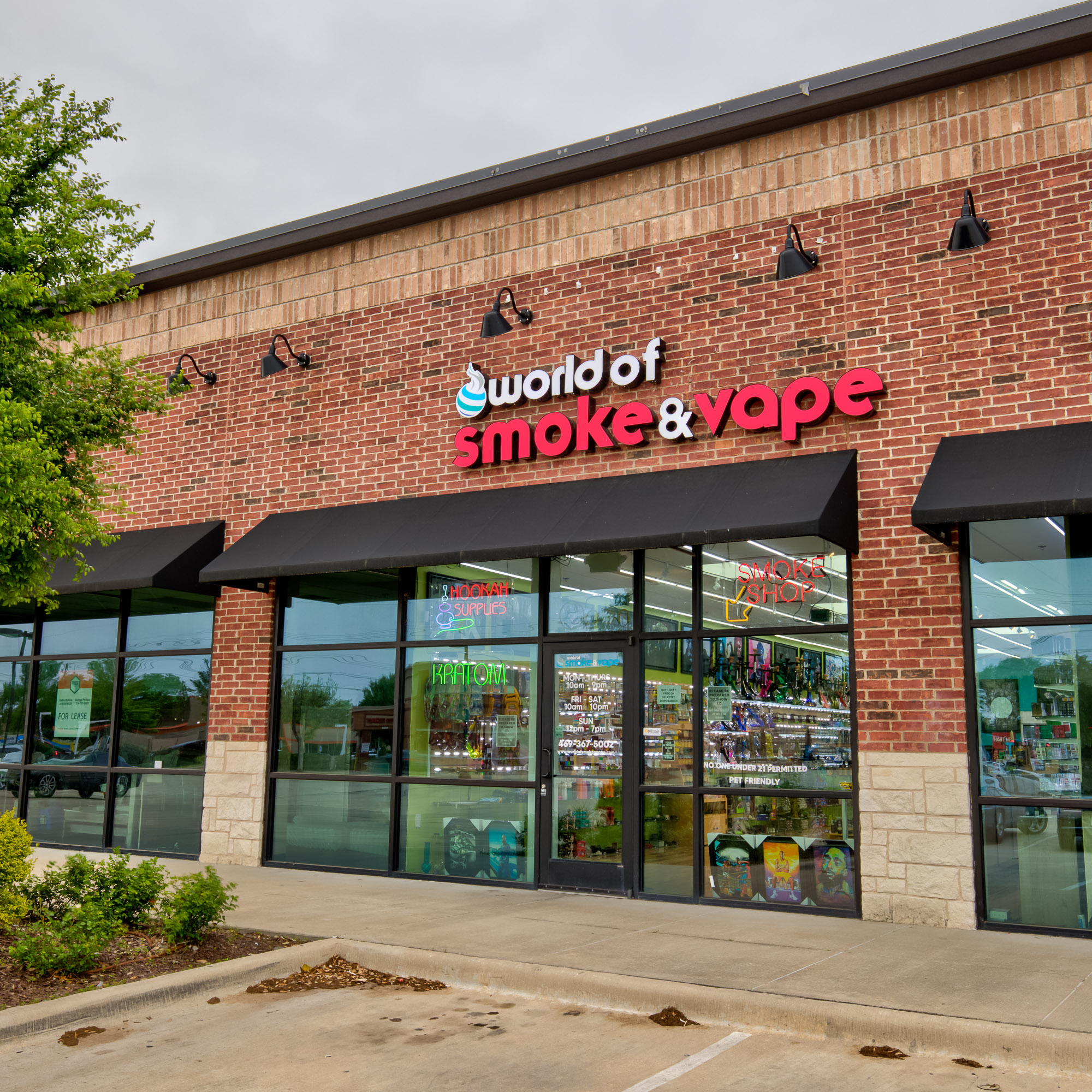 World of Smoke & Vape - Rowlett