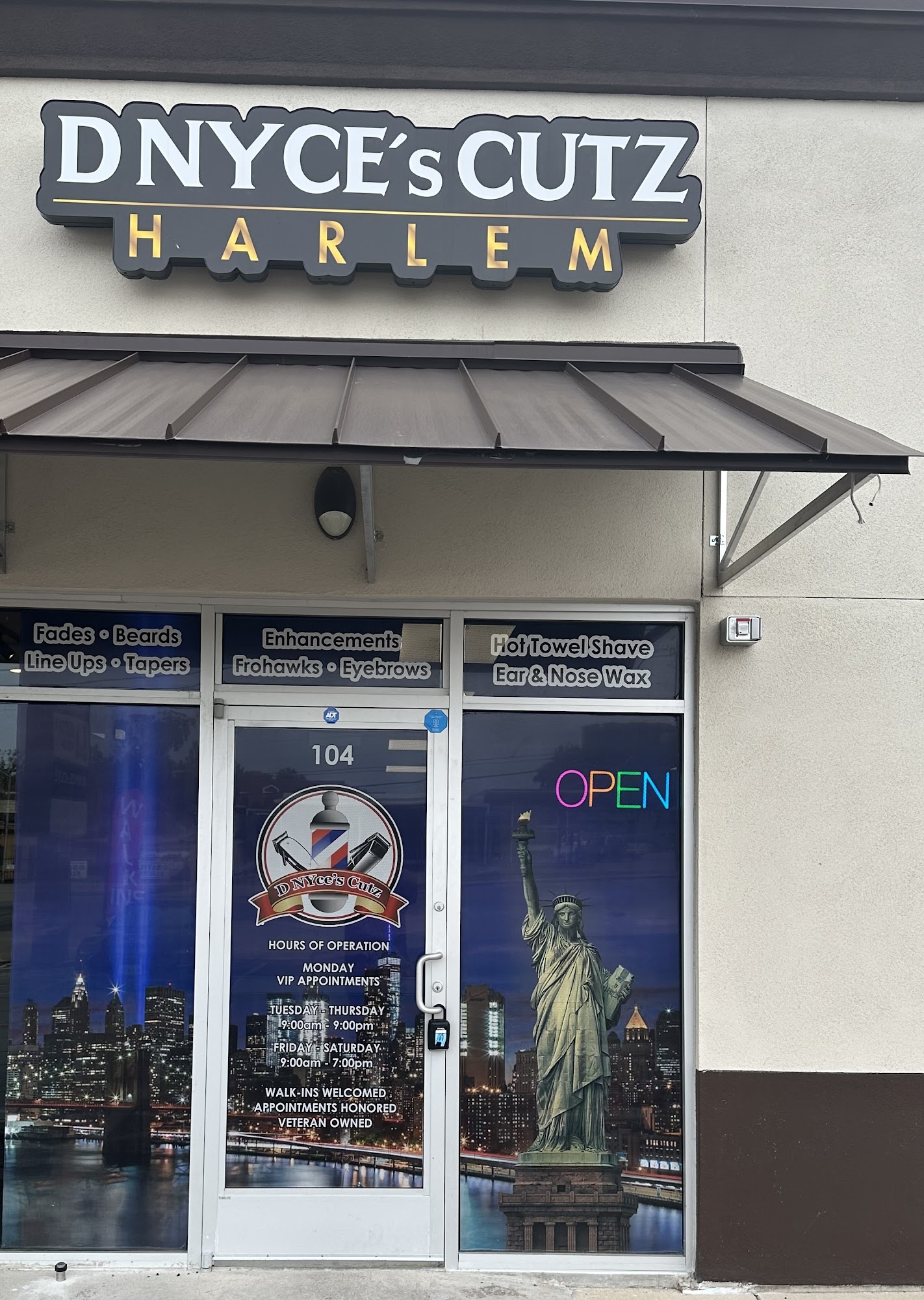 D-NYce Cutz Harlem Barbershop
