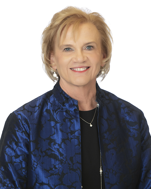 JoHelen Clark, Realtor Coldwell Banker D'Ann Harper