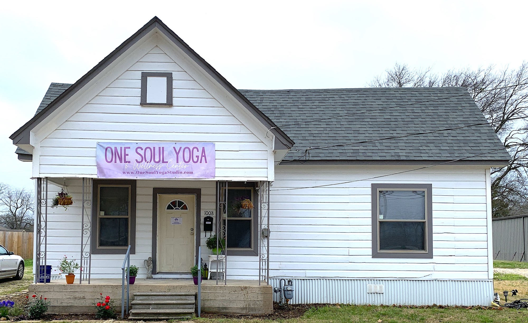 One Soul Yoga & Wellness Center