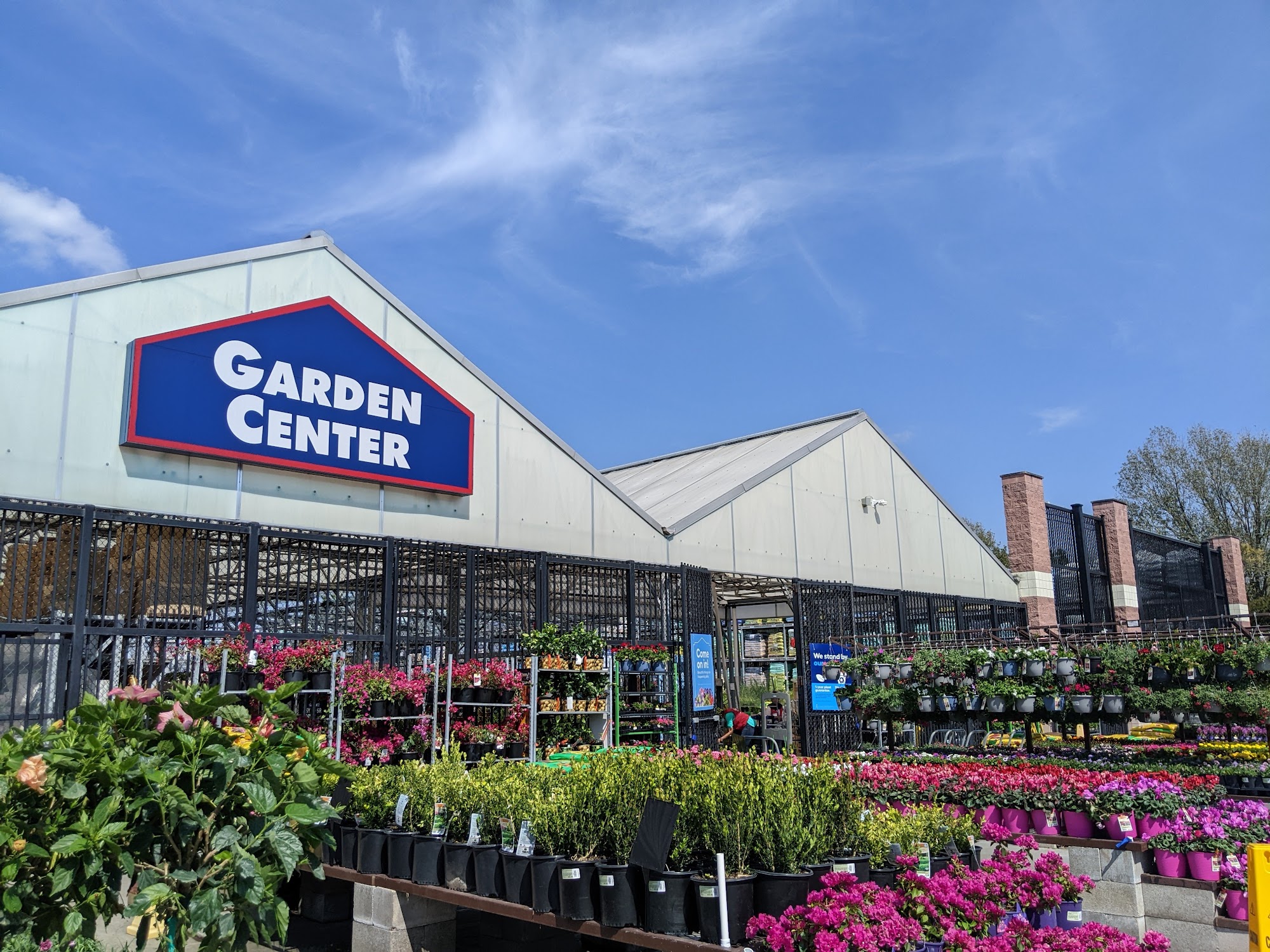 Lowe's Garden Center