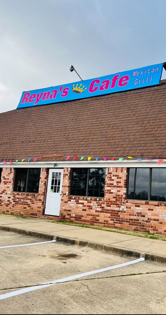 Reyna’s Café Mexican Grill