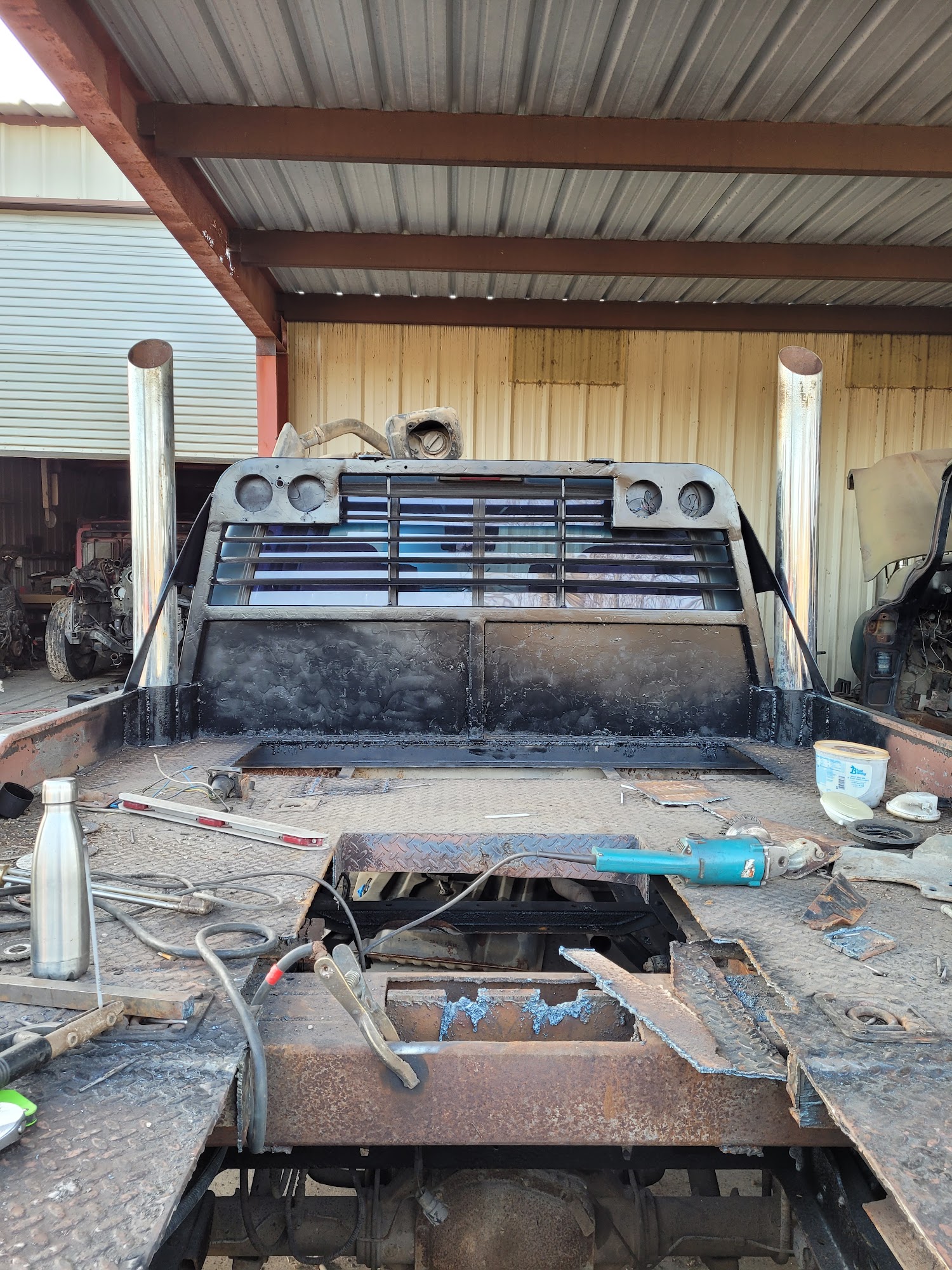 Dwayne's Diesel and auto repair 1406 TX-22, Whitney Texas 76692