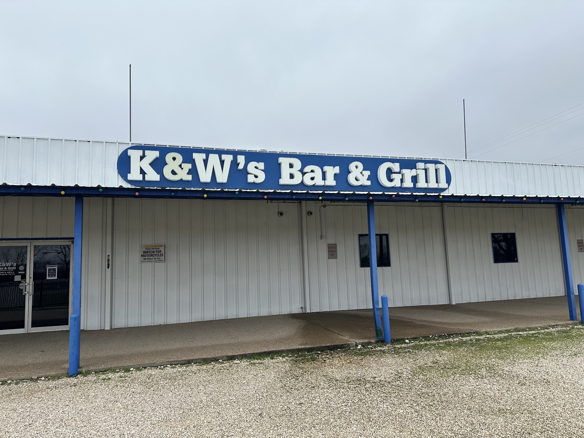 K & W's Bar & Grill