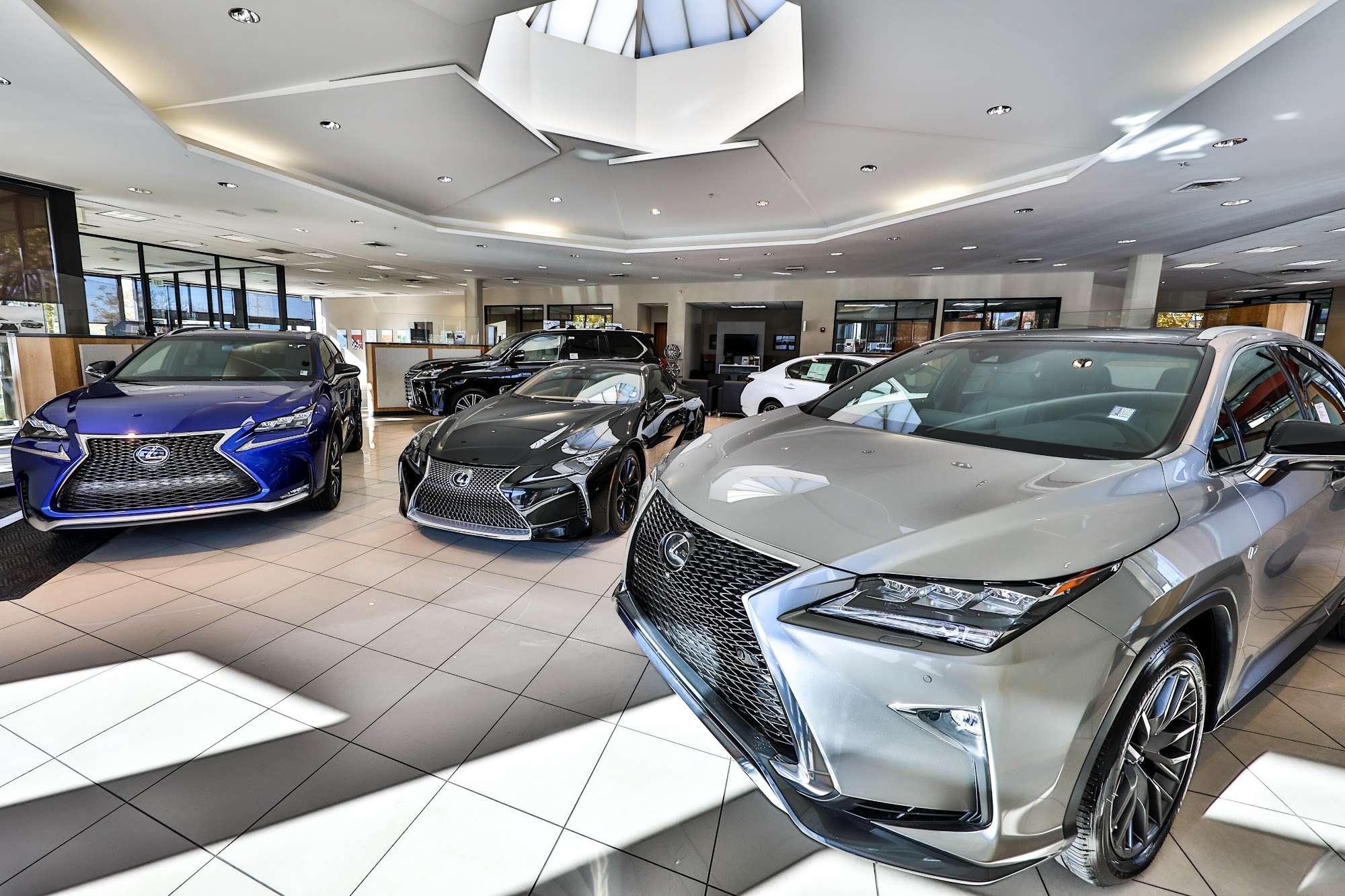 LARRY H. MILLER LEXUS LINDON - Lindon UT - Hours, Directions, Reviews ...