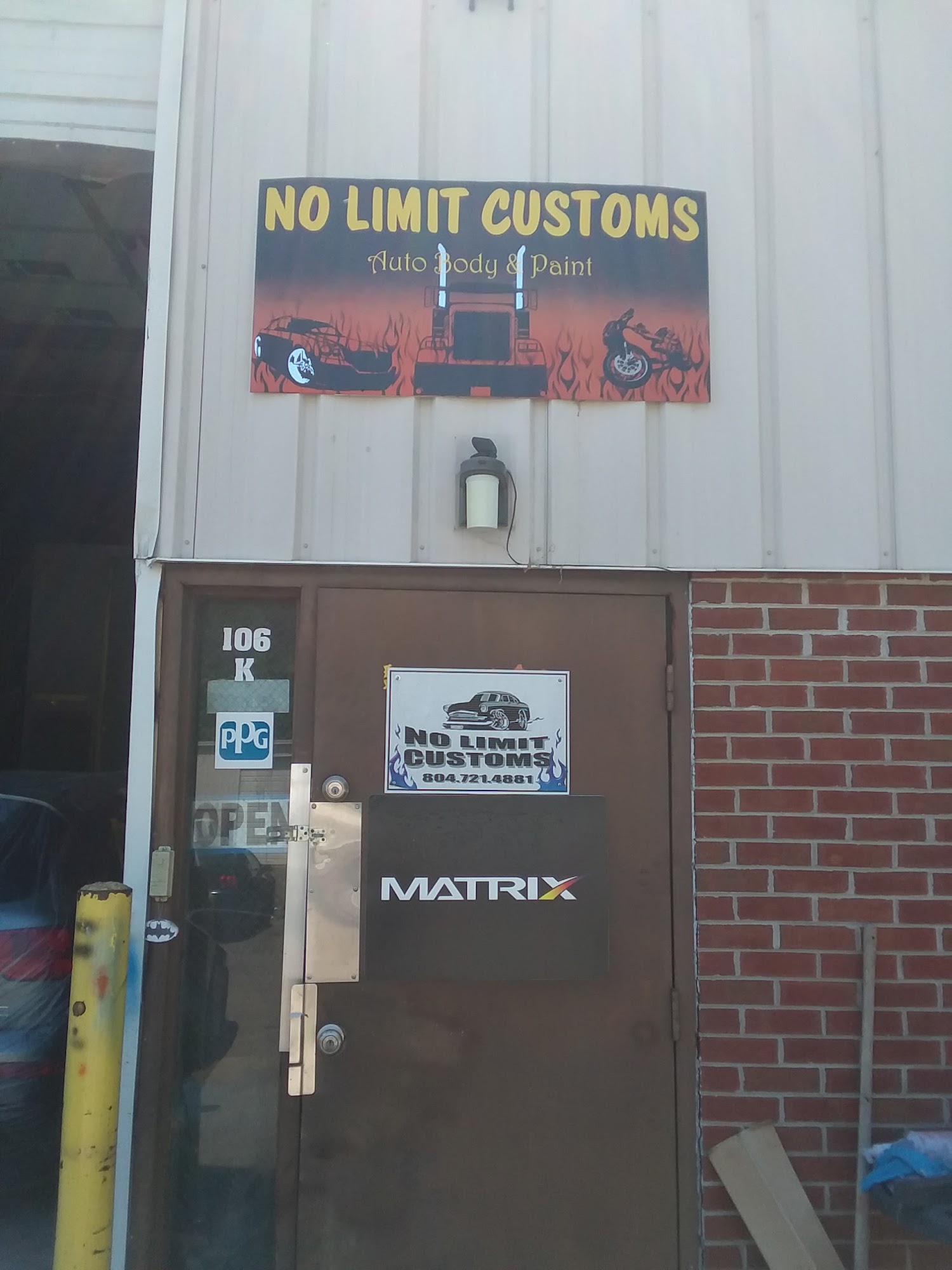 No Limit Customs Auto Body & Paint Fabricating