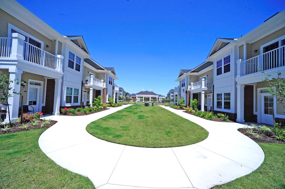 Fenwyck Manor Apartments