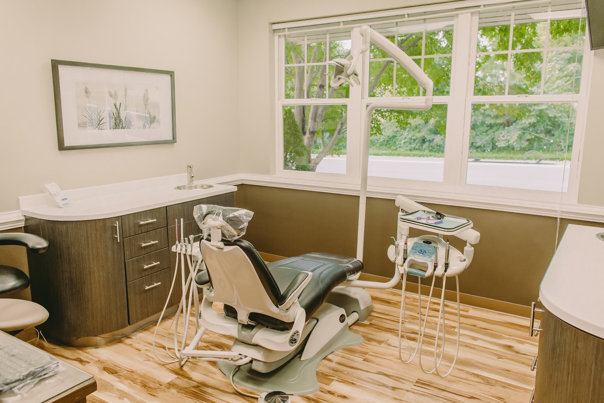 Crozet Family Dental 5690 Three Notch'd Rd #100, Crozet Virginia 22932