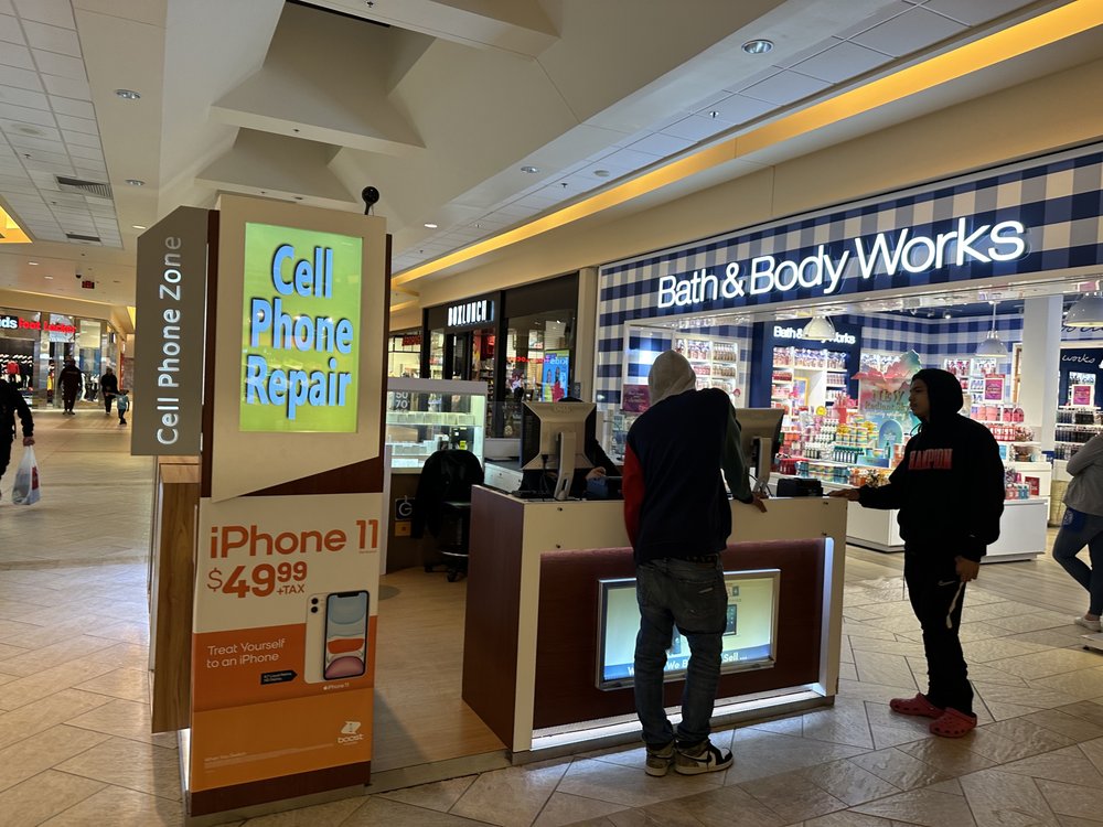 Cell Phone Zone - Patrick Henry Mall