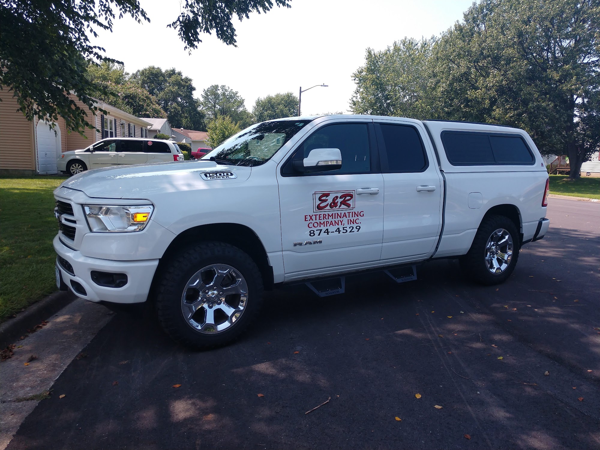 E & R Exterminating Company, Inc.